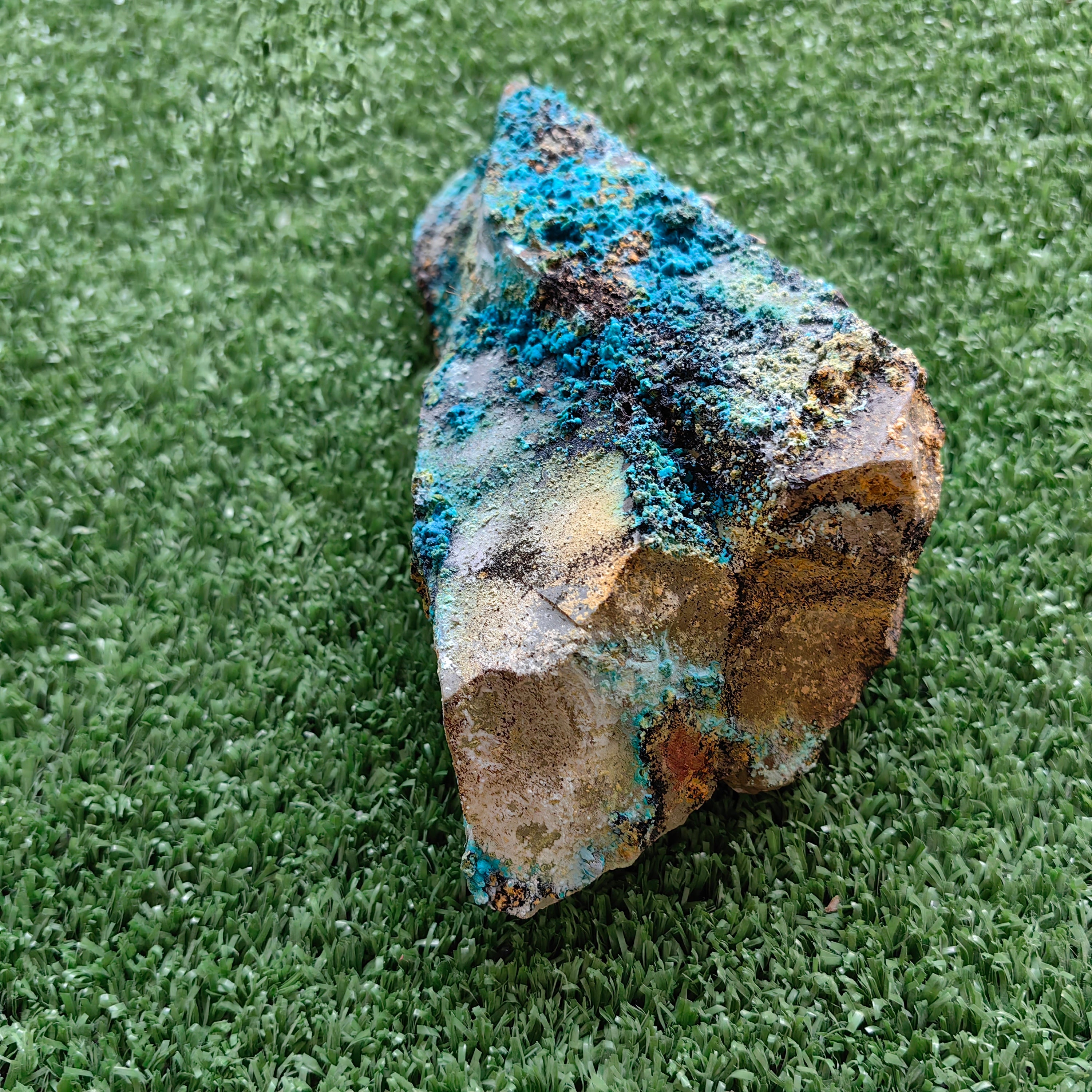 800 grams chrysocolla quartz rough from tentadora