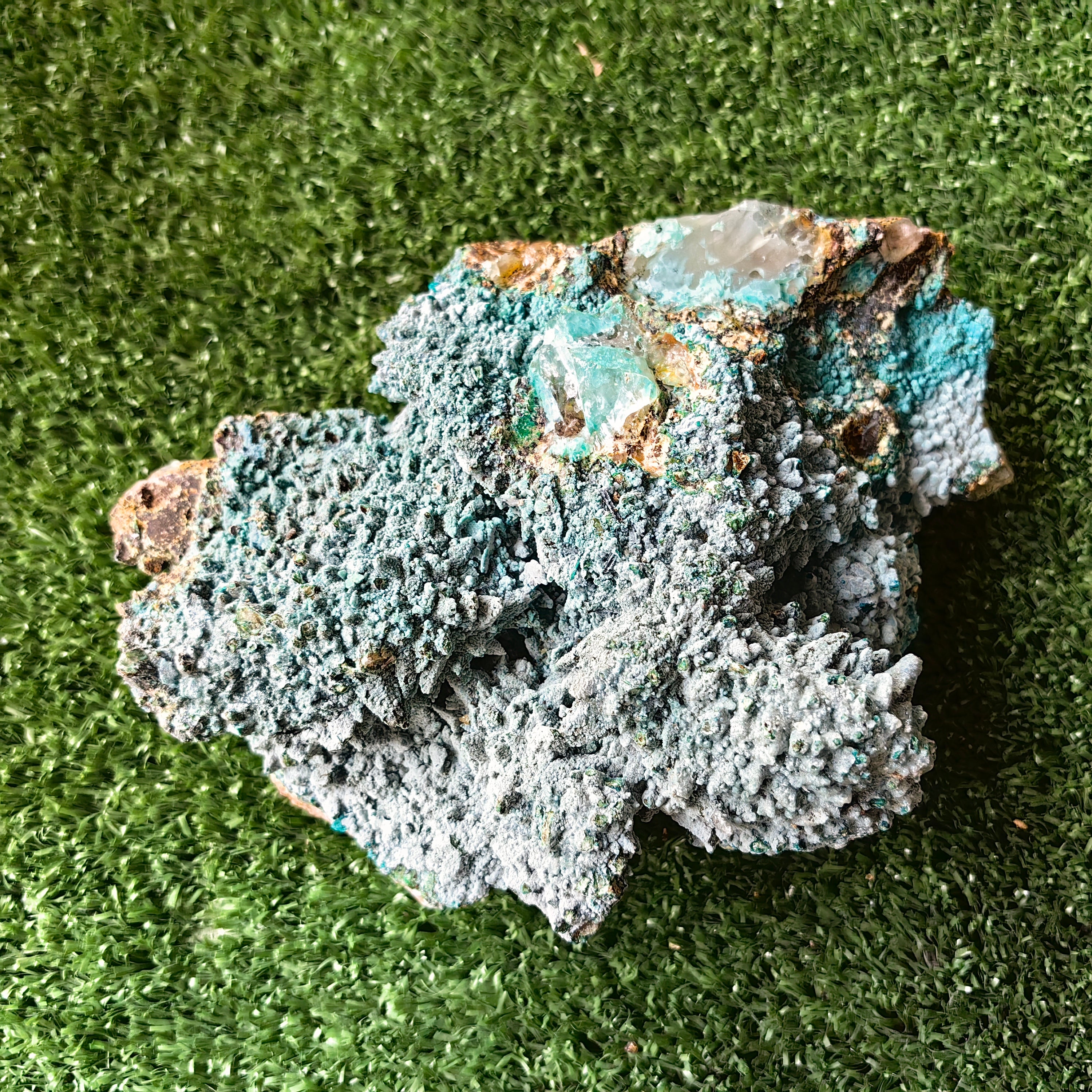 1100 grams chrysocolla quartz rough from tentadora
