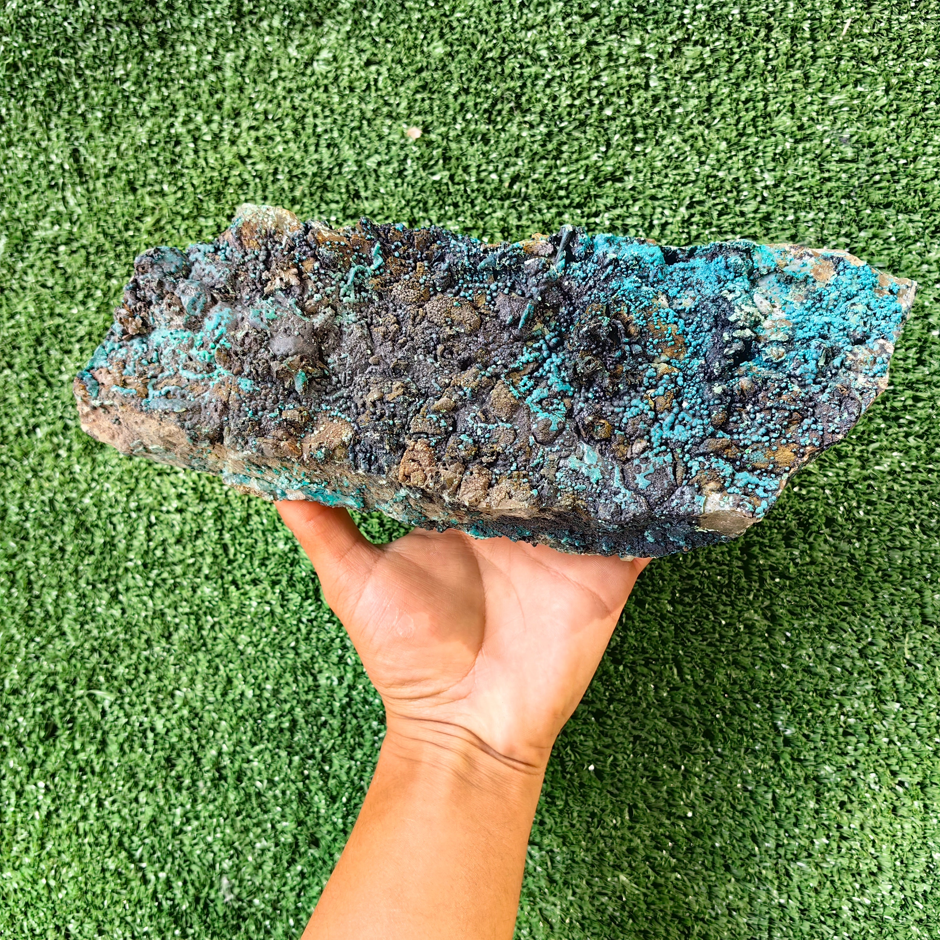 1900 grams chrysocolla quartz rough from tentadora