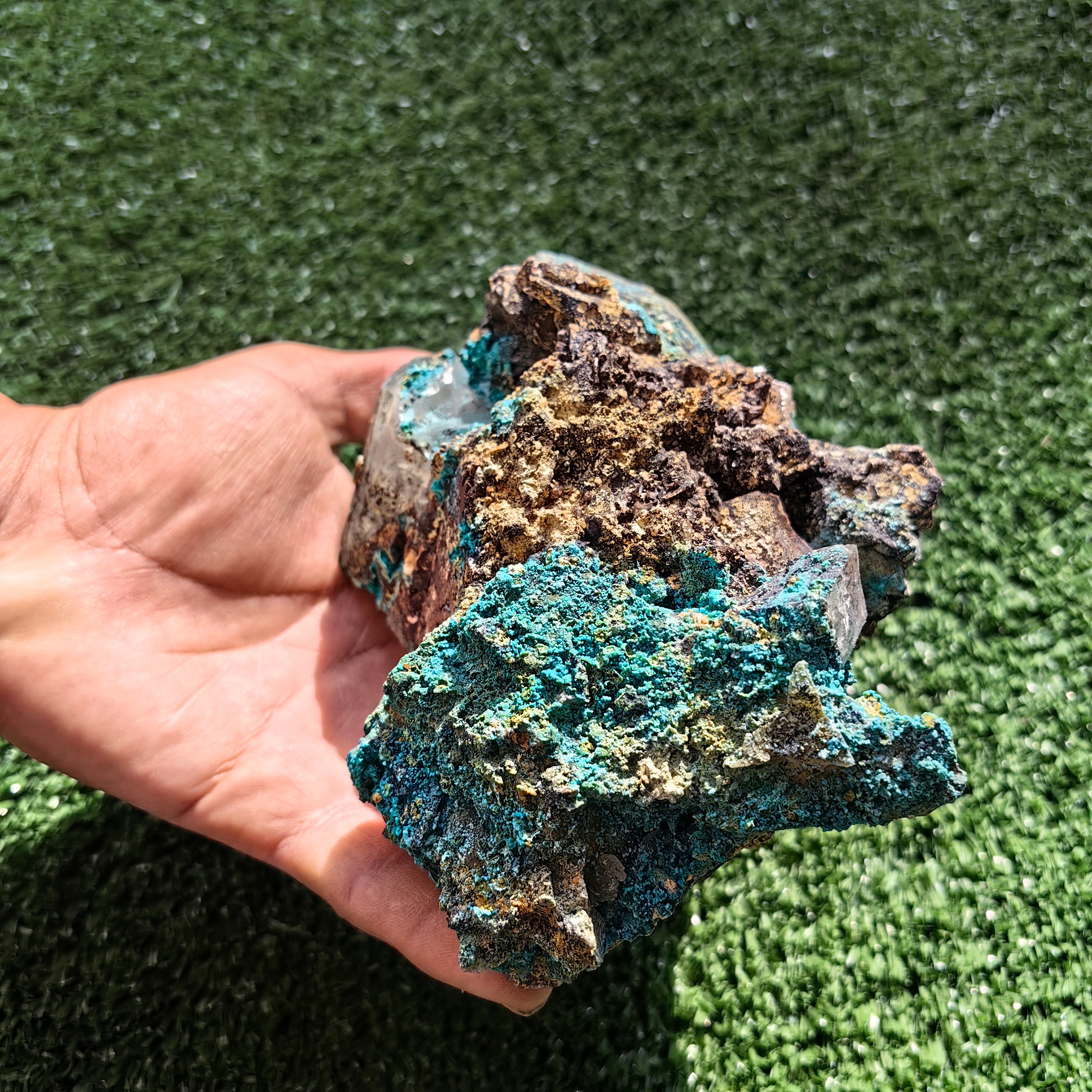 1000 grams chrysocolla quartz rough from tentadora