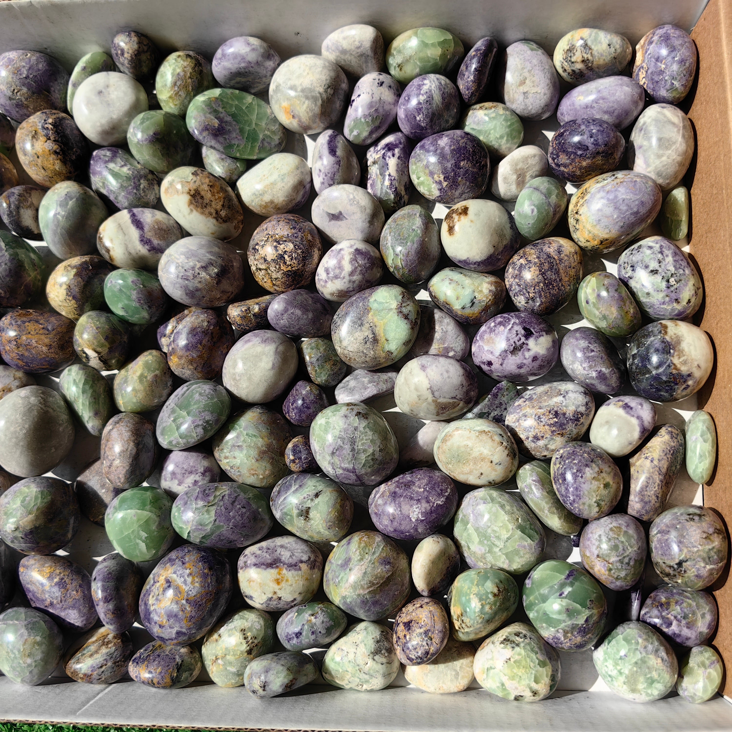 Lot 2 kg Bolivianite tumbled