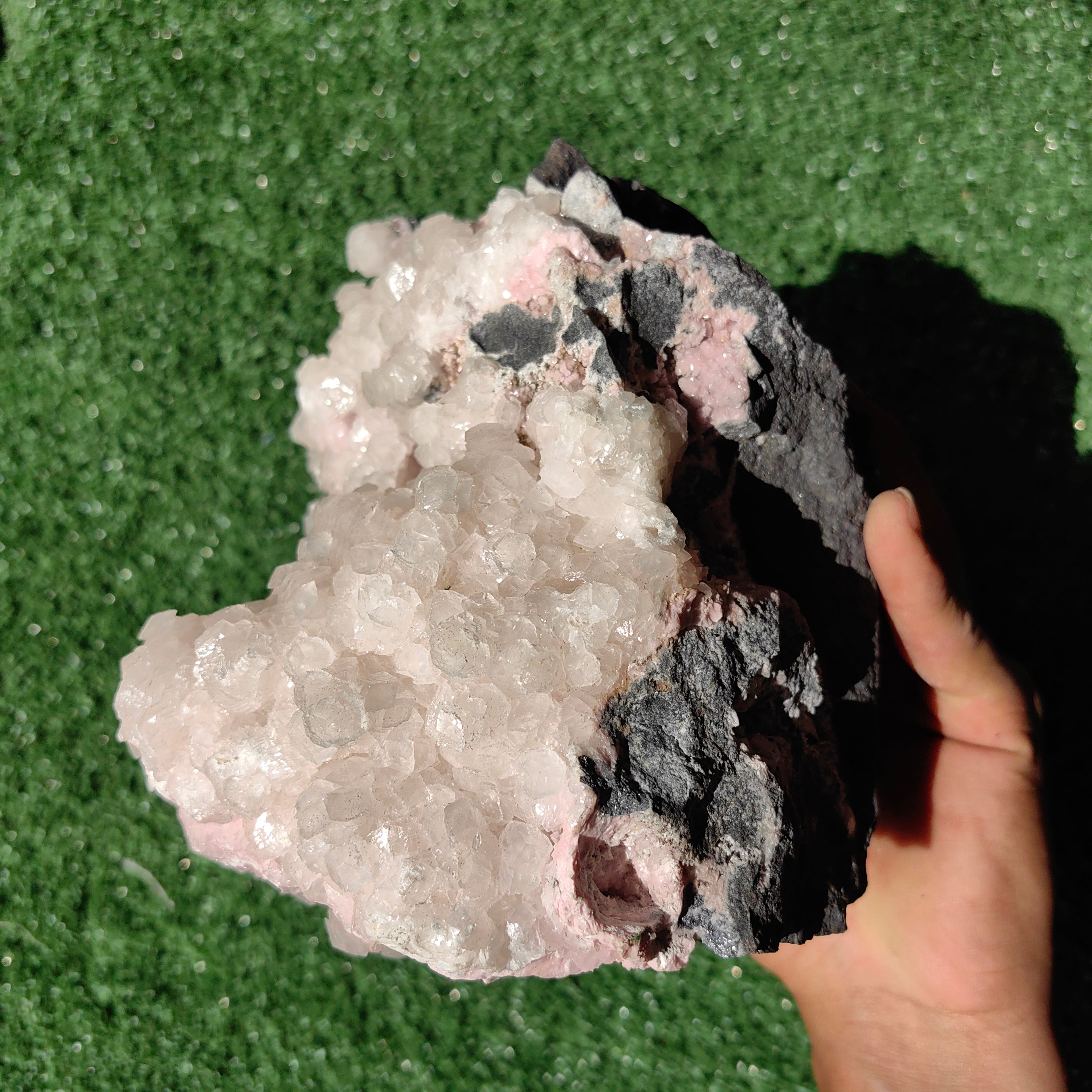 1 pc Rhodonite with Calcite rough