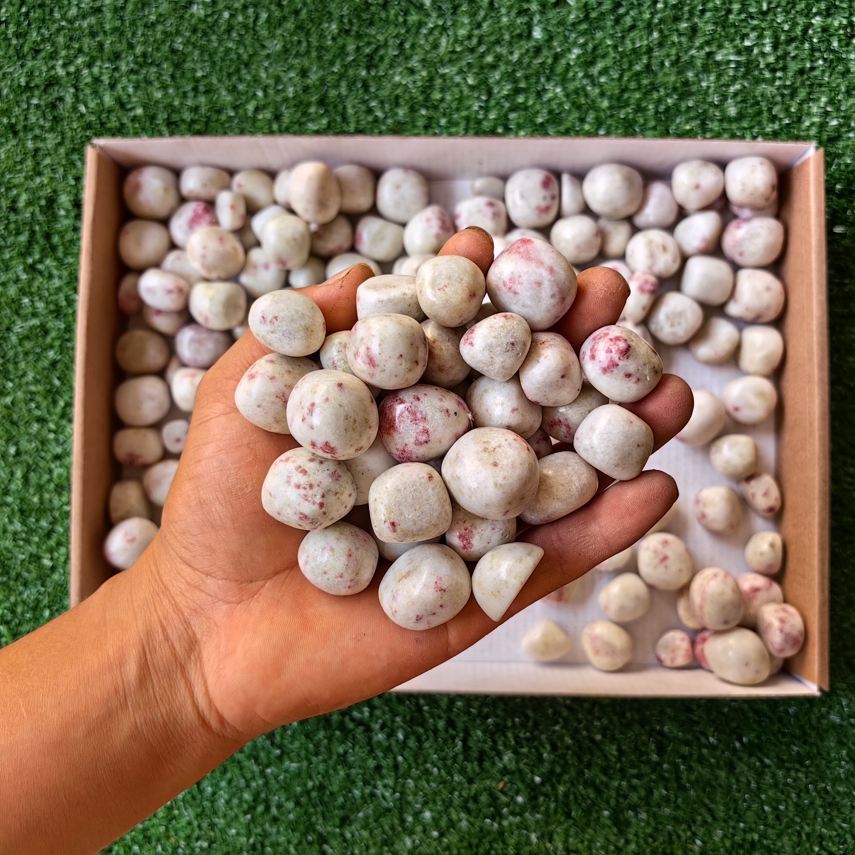 Lot 2 kg Cinabrite Tumbled