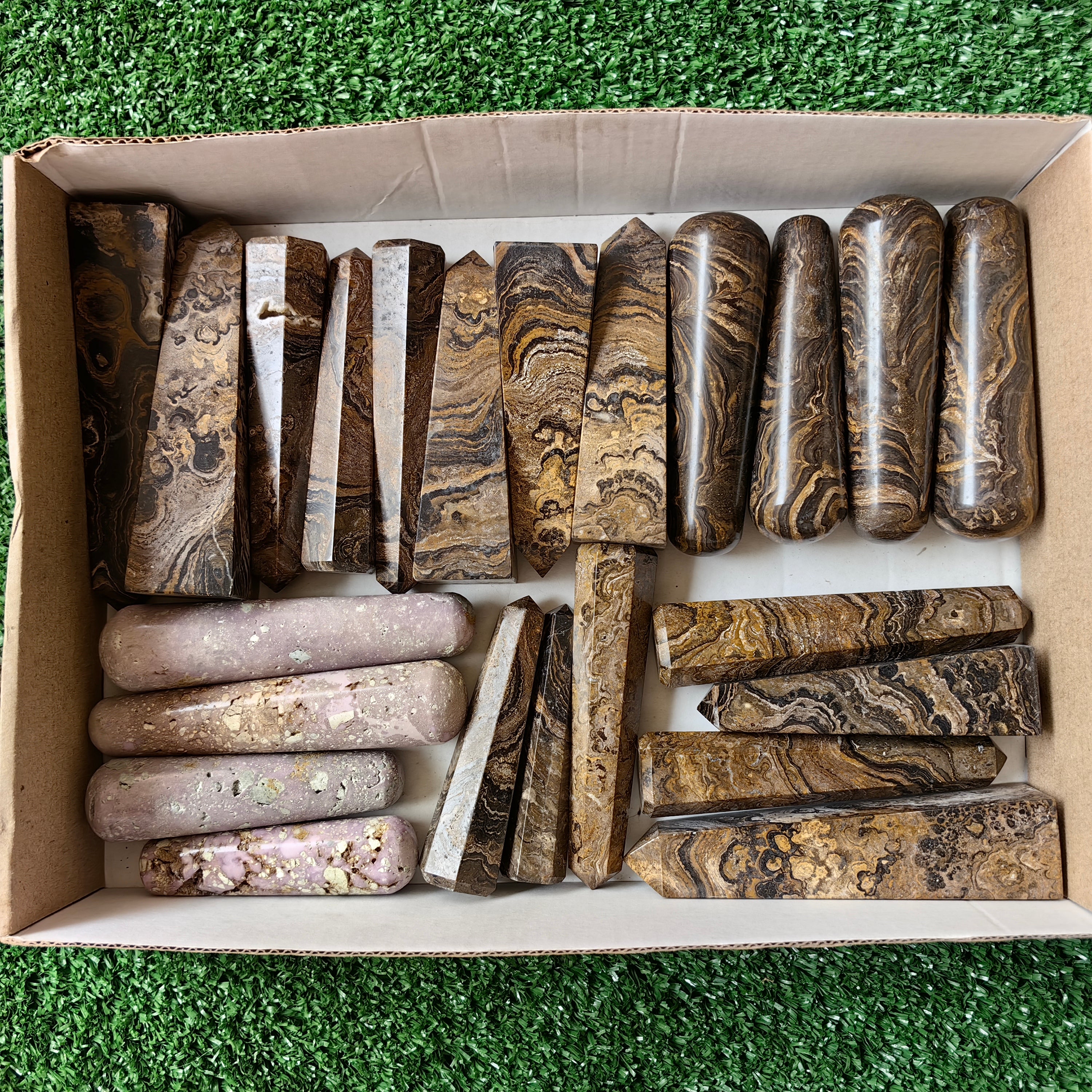 Lot 23 pcs Stromatolite / Phosphosiderite drusy Wand