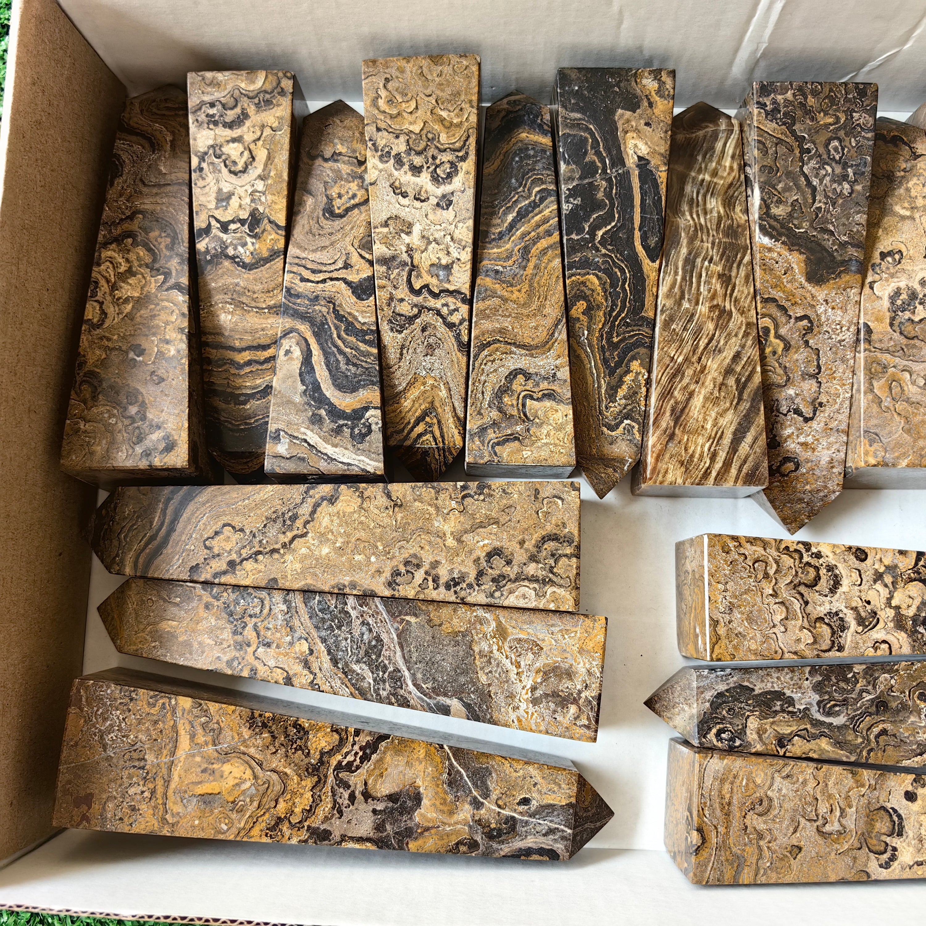 Lot 17 pcs Stromatolite Tower