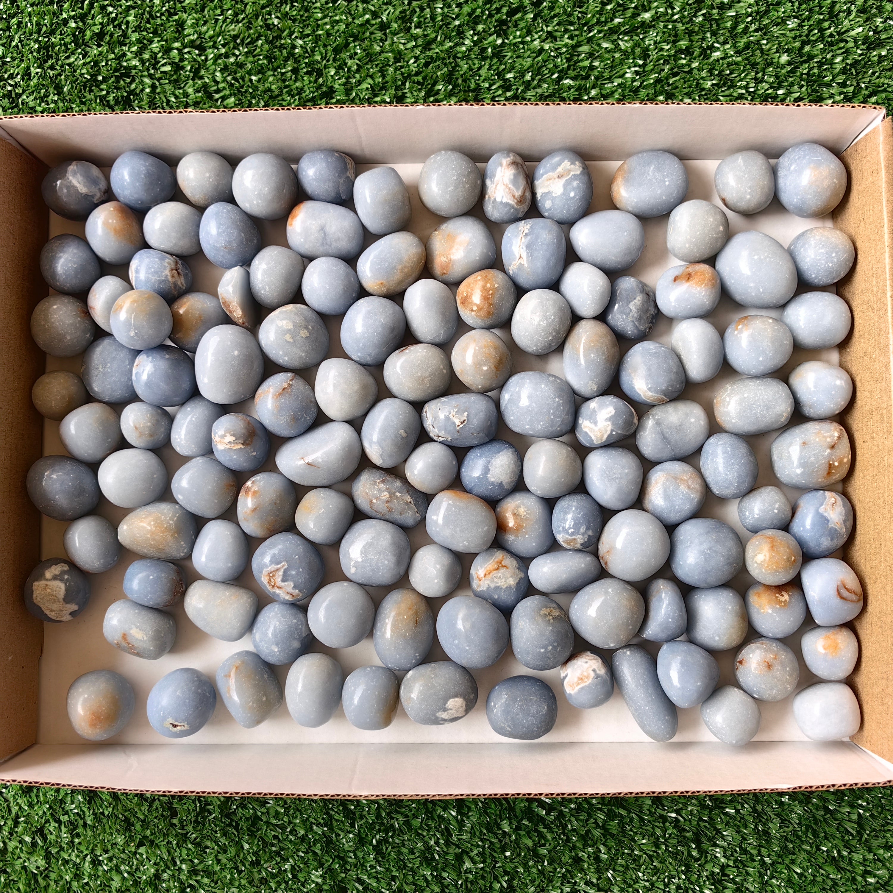 Lot 2 kg Angelite Tumbled