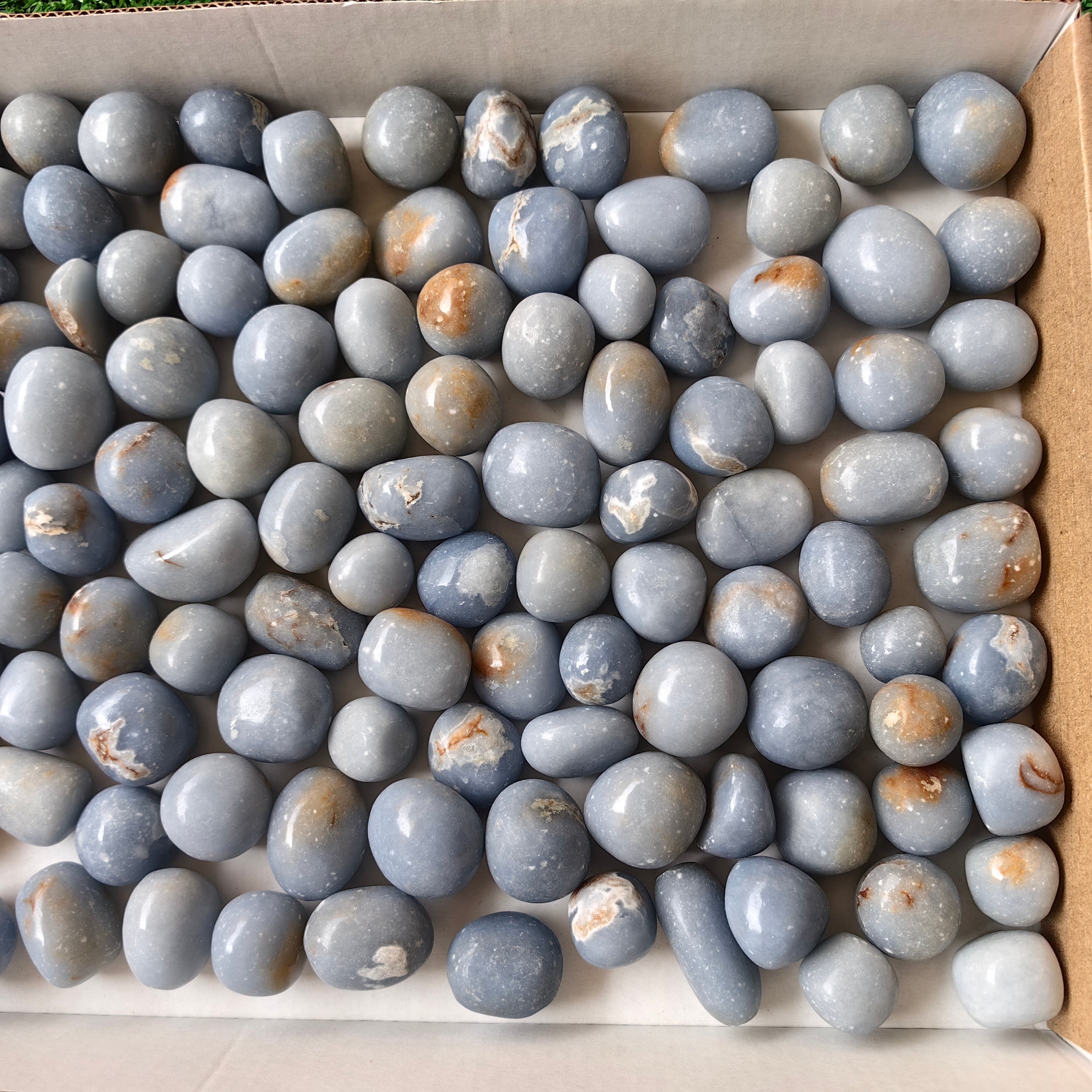 Lot 2 kg Angelite Tumbled