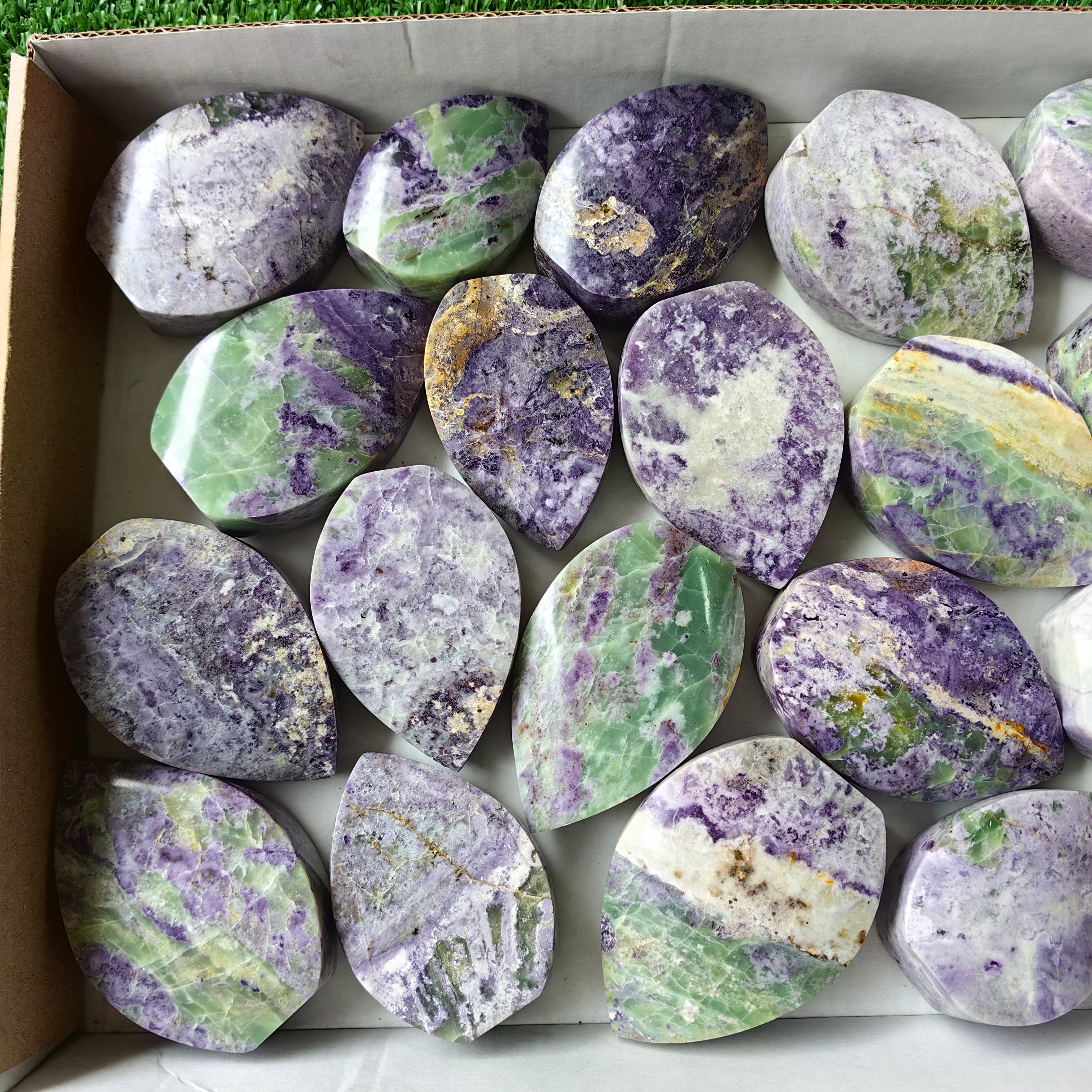 Lot 20 pcs Bolivianite Flame