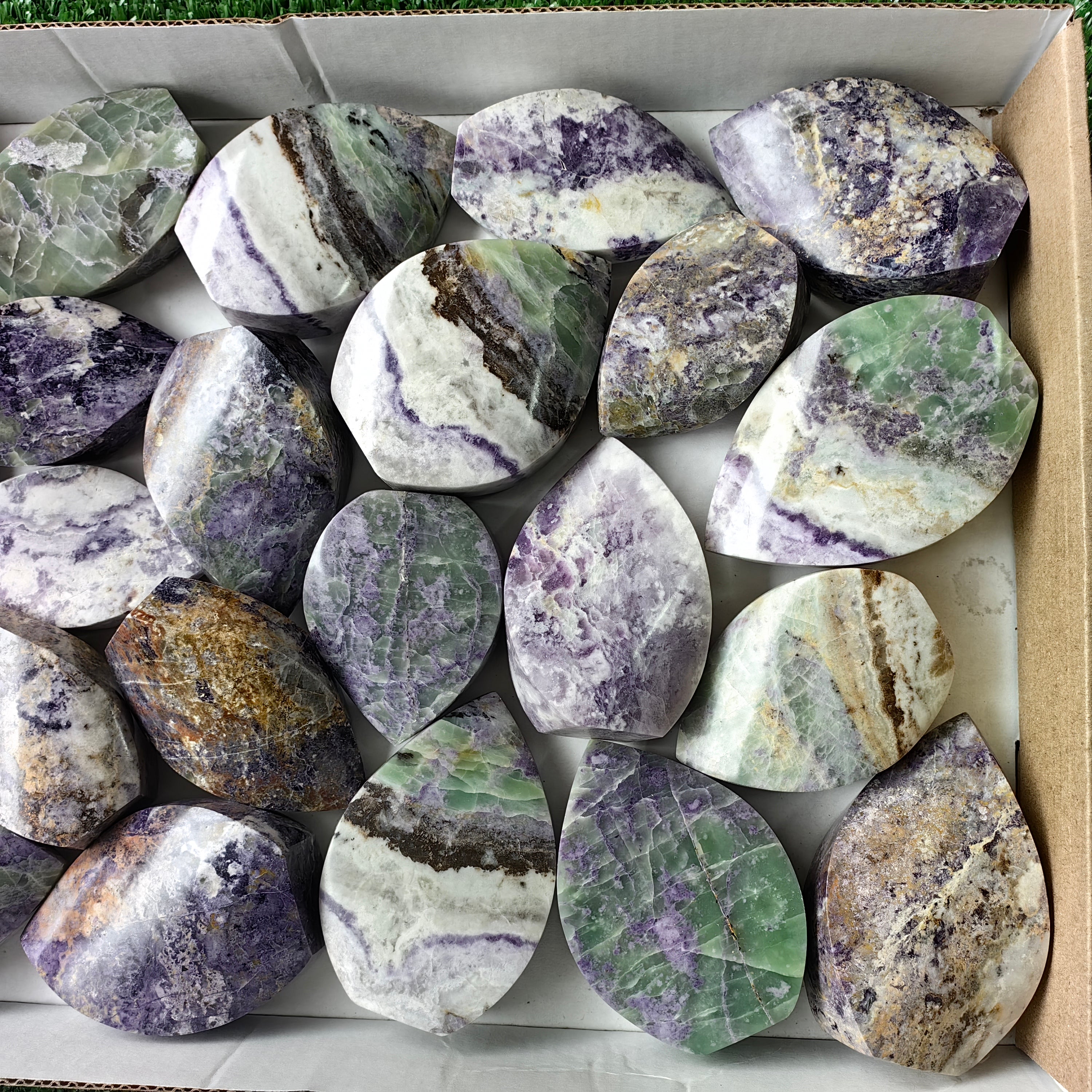 Lot 23 pcs Bolivianite Flame