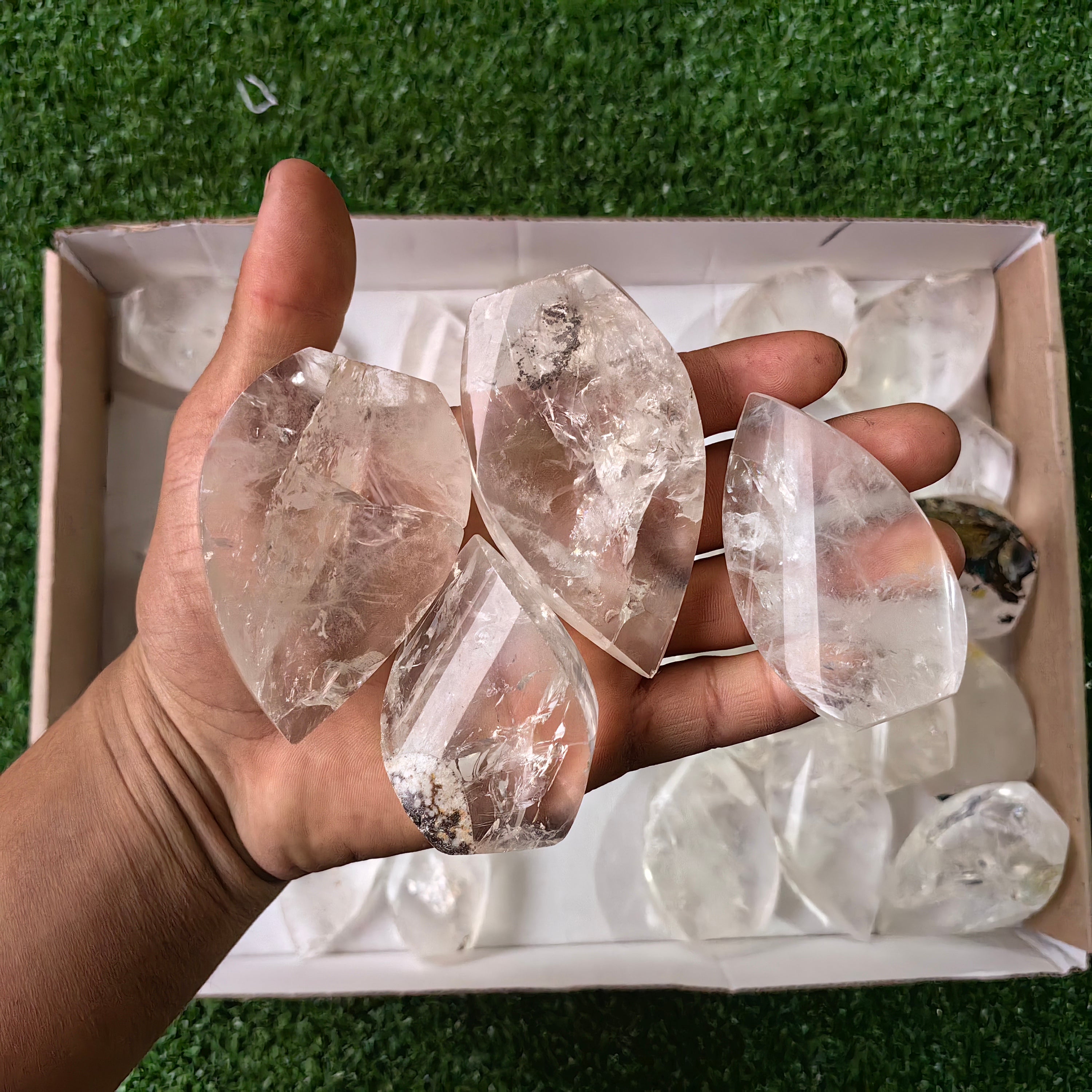 Lot 28 pcs Quartz Flame