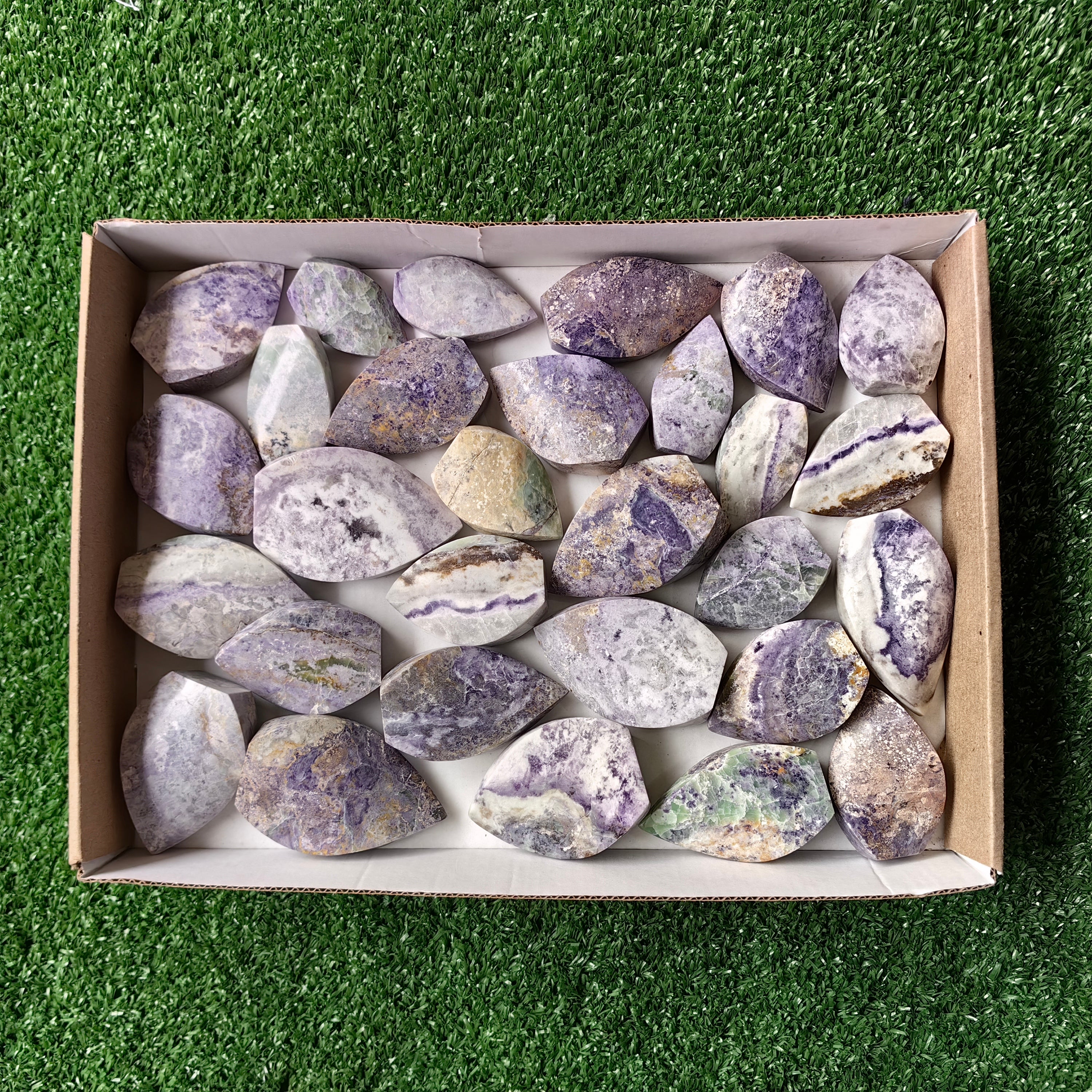 Lot 29 pcs Bolivianite Flame