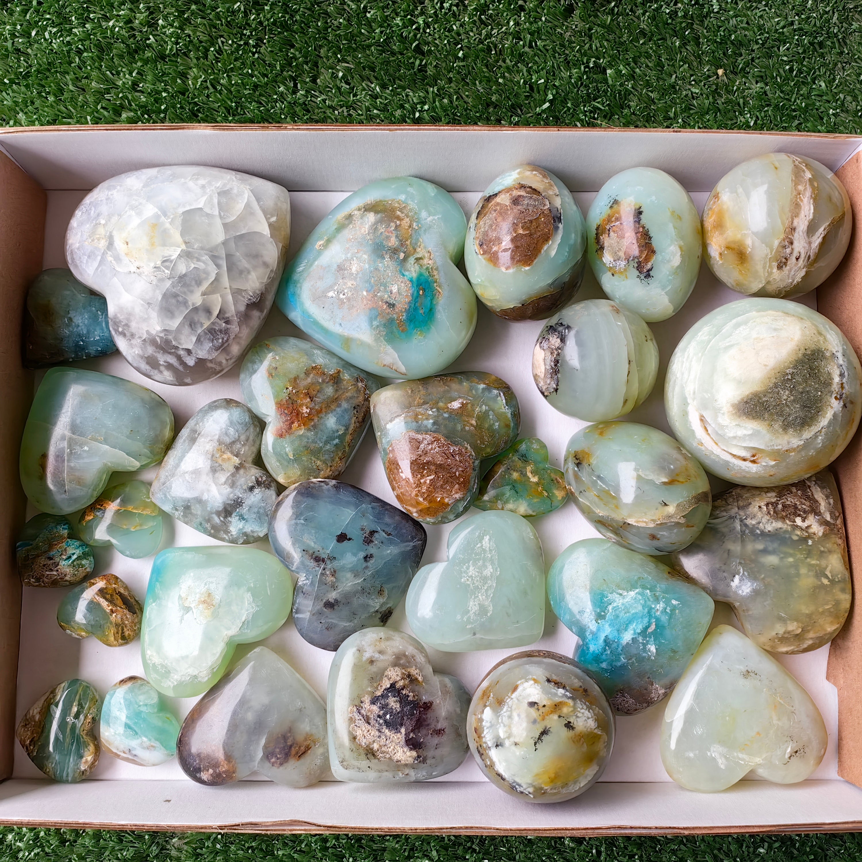 Lot 28 pcs Andean Opal Heart