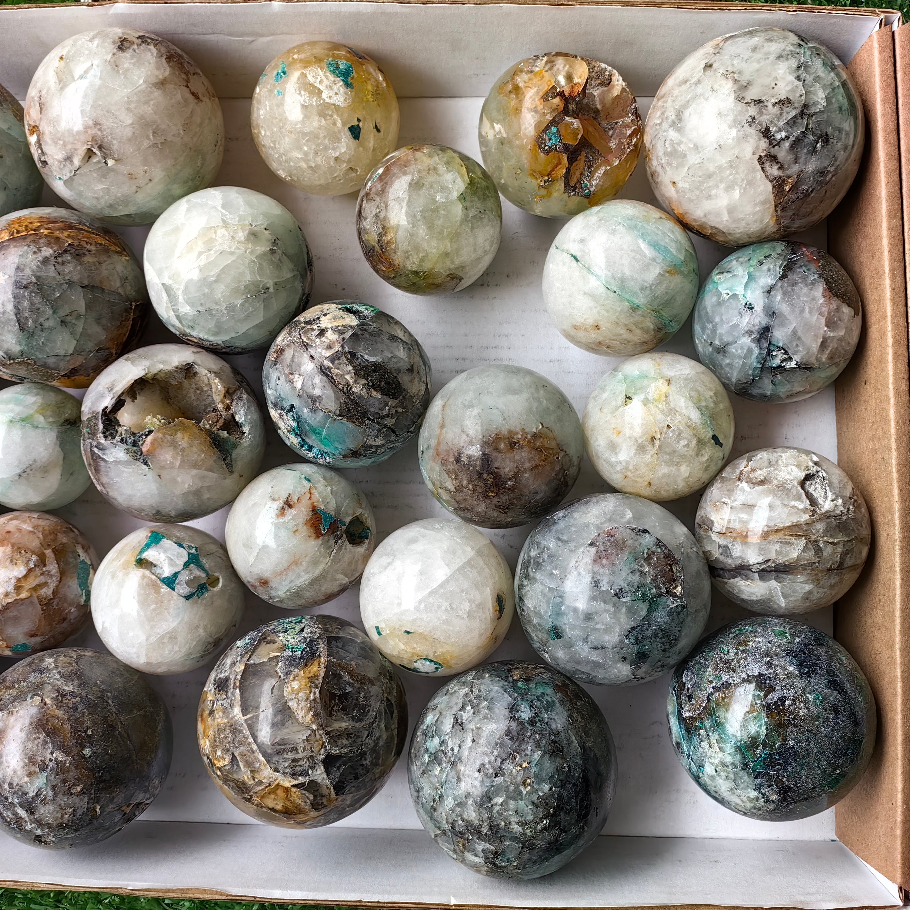 Lot 28 pcs Chrysocolla with Quartz Sphere