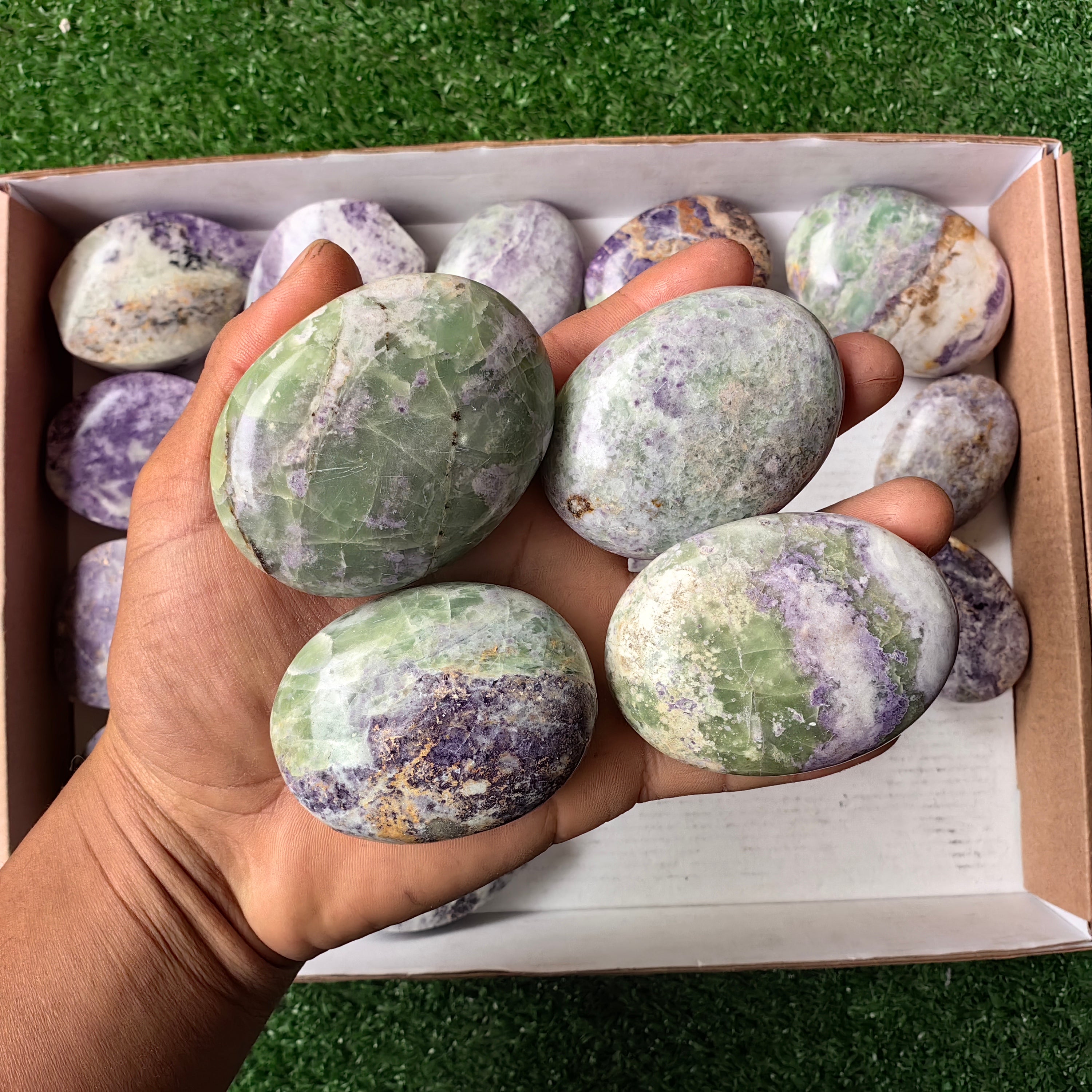 Lot 22 pcs Bolivianite Palm and Flame