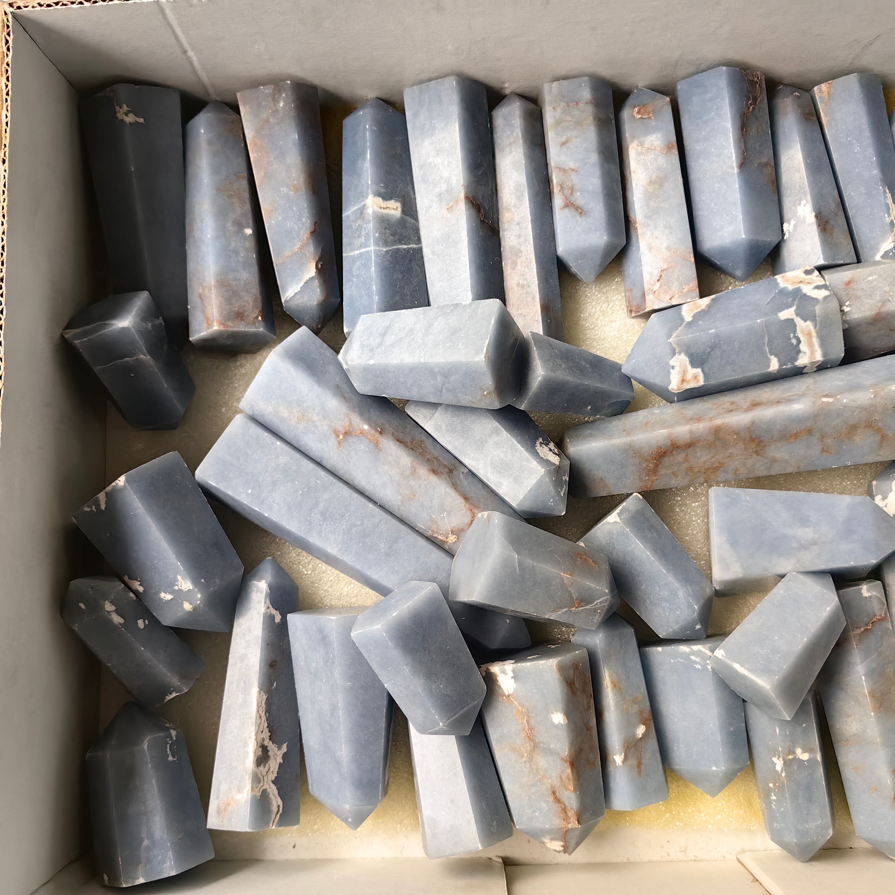 Lot 46 pcs Angelite Tower