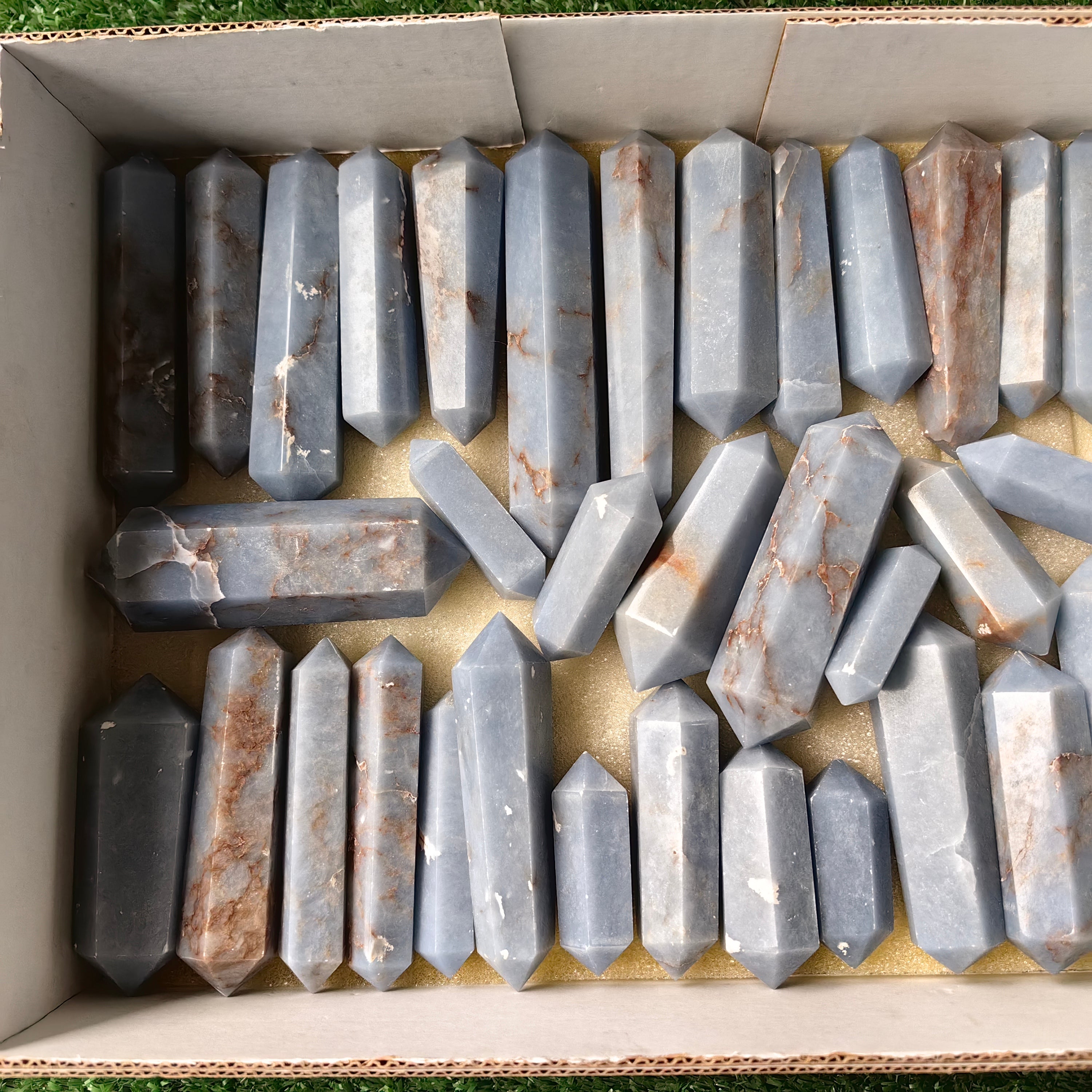 Lot 36 pcs Angelite Tower