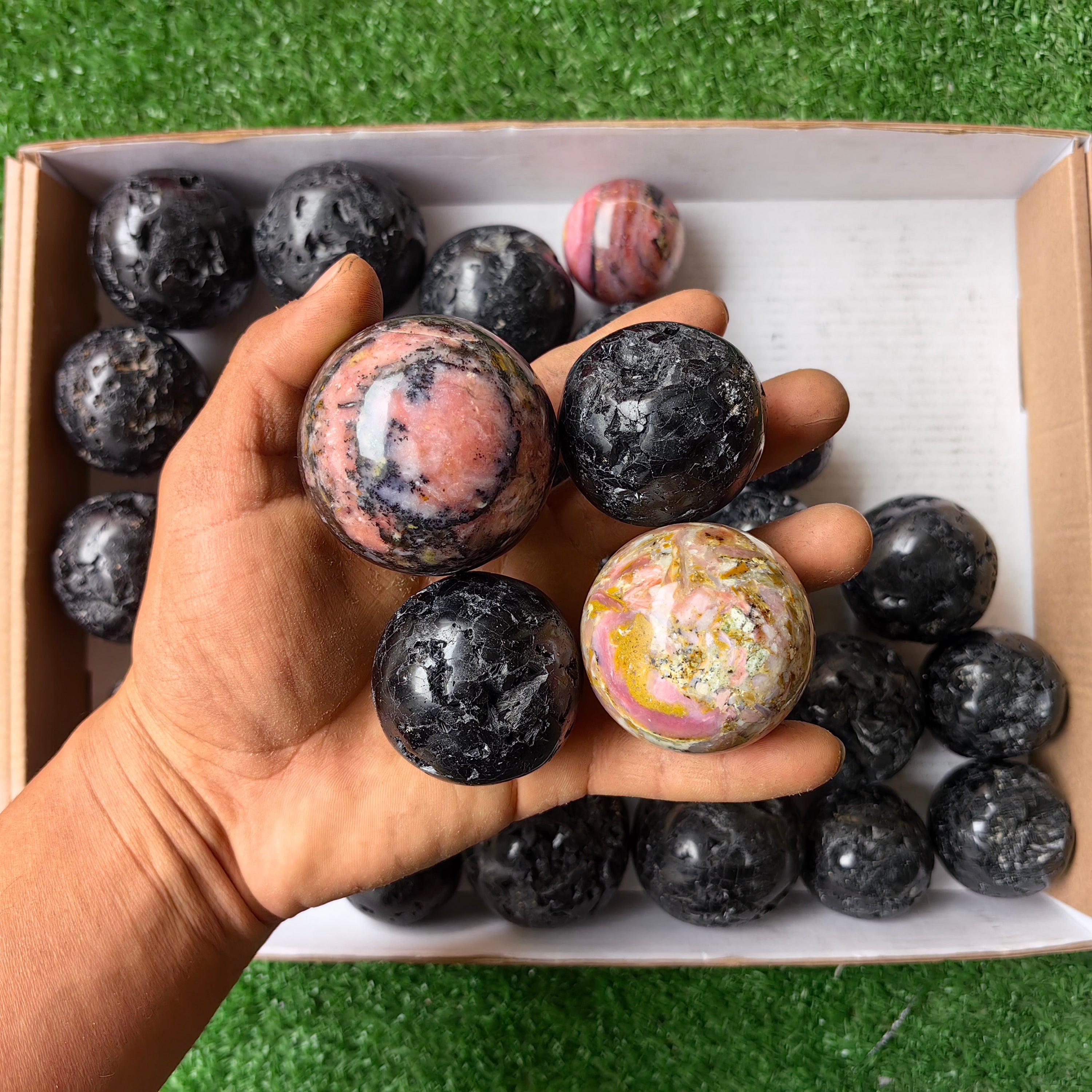 Lot 33 pcs Tourmaline, Pink Opal Sphere