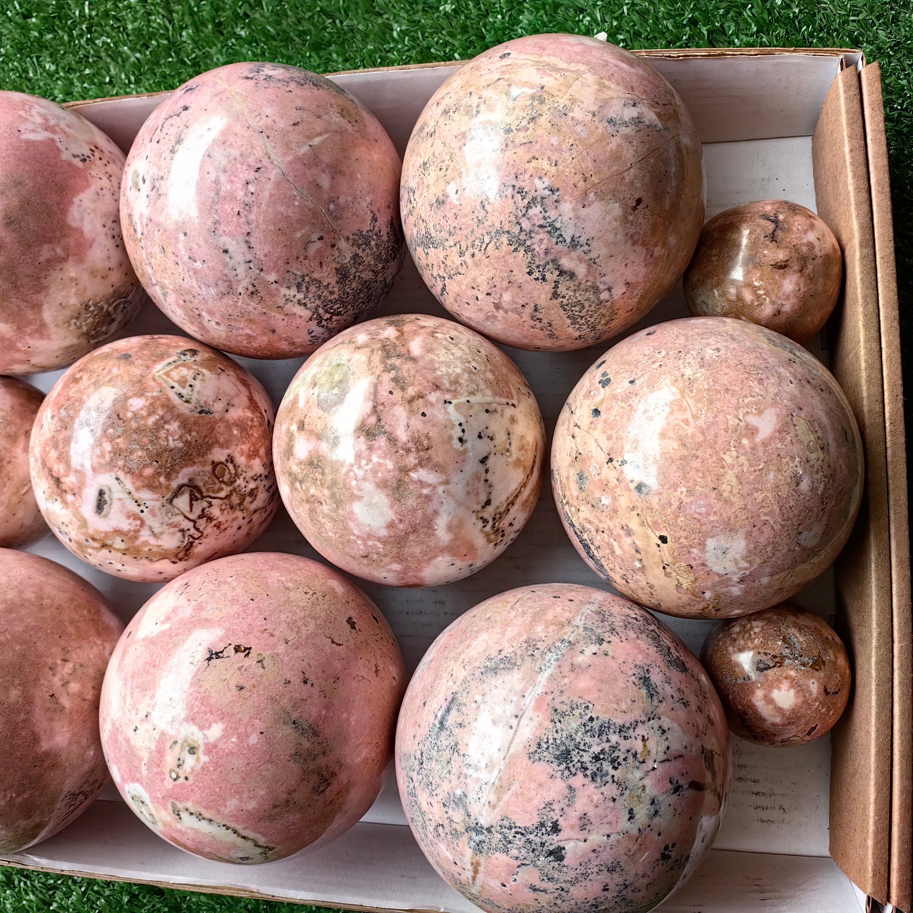 Lot 12 pcs Rhodonite Sphere