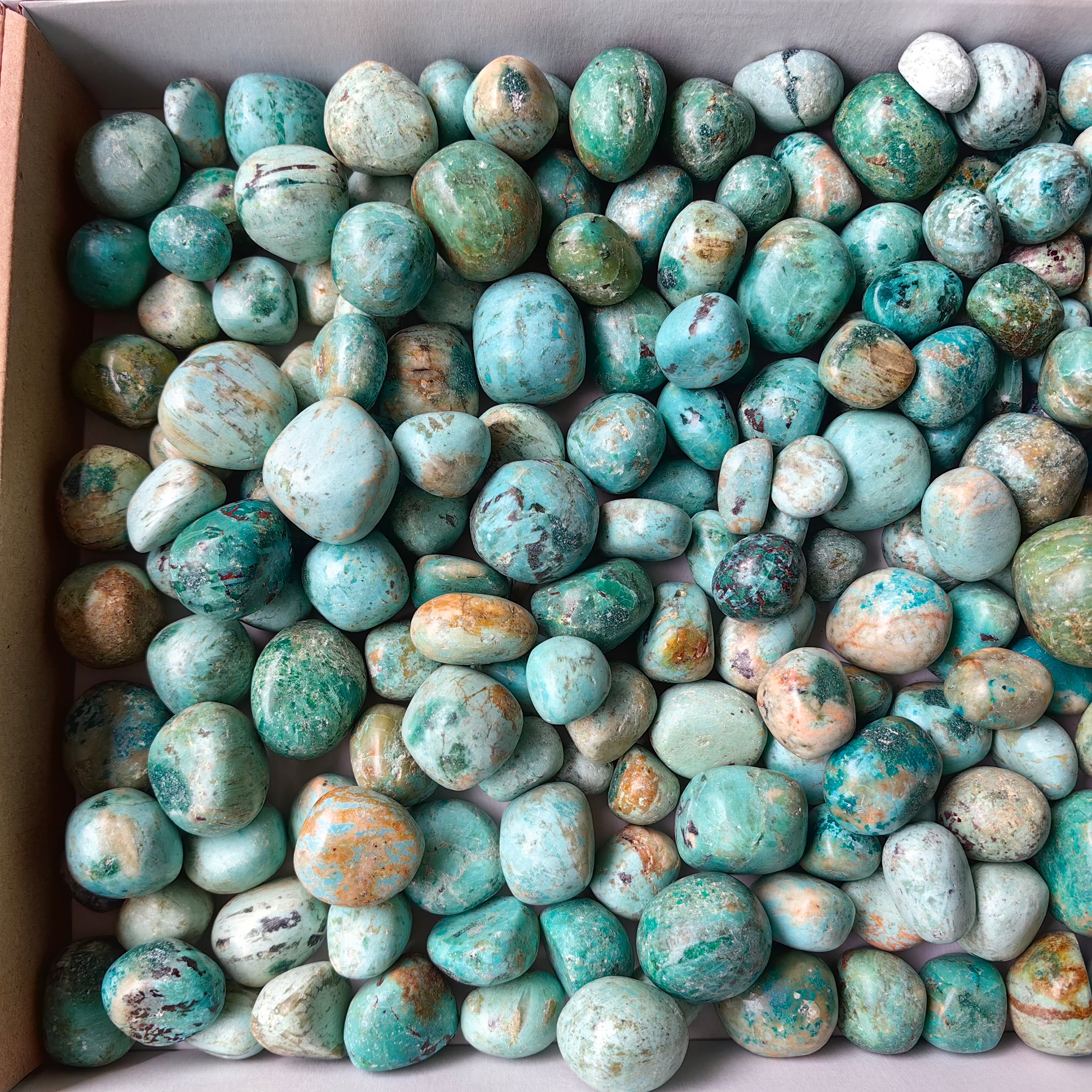Lot 2 kg Peruvian Turquoise Tumbled