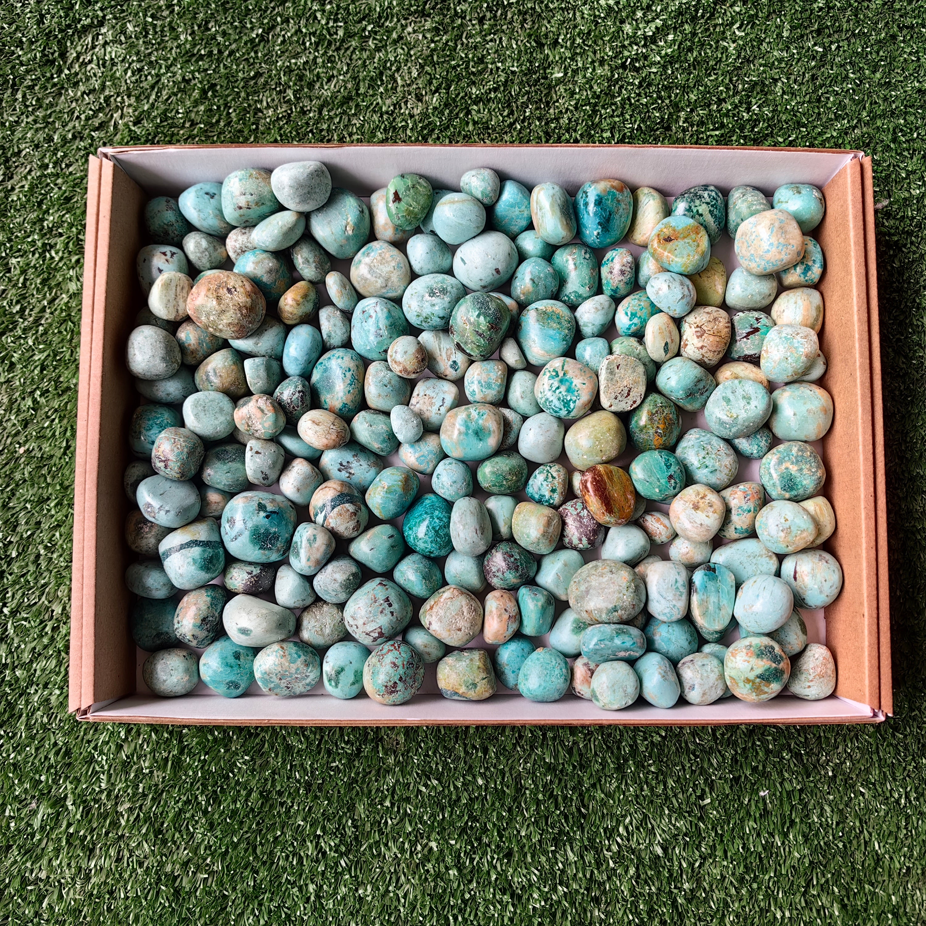 Lot 2 kg Peruvian Turquoise Tumbled