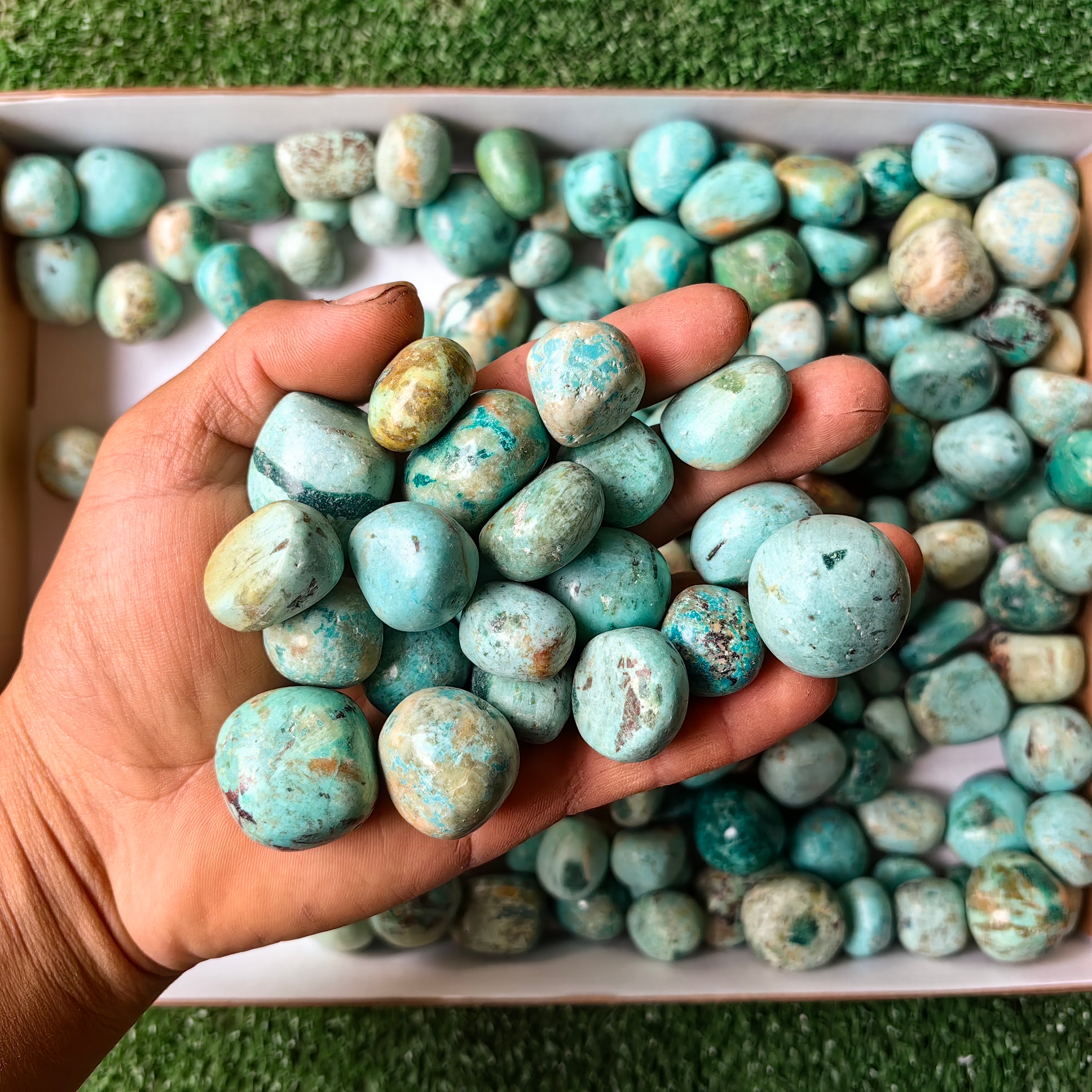 Lot 2 kg Peruvian Turquoise Tumbled