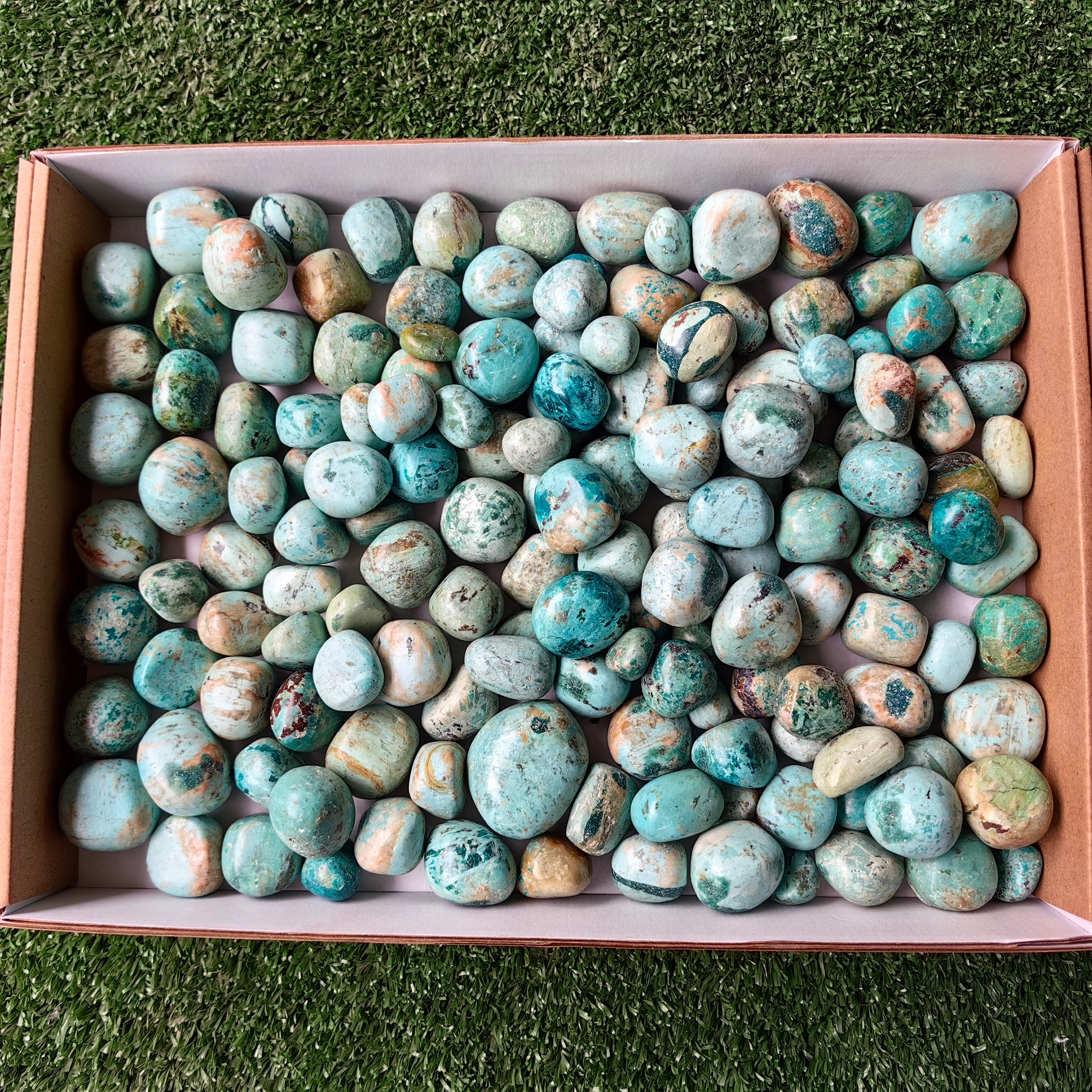 Lot 2 kg Peruvian Turquoise Tumbled