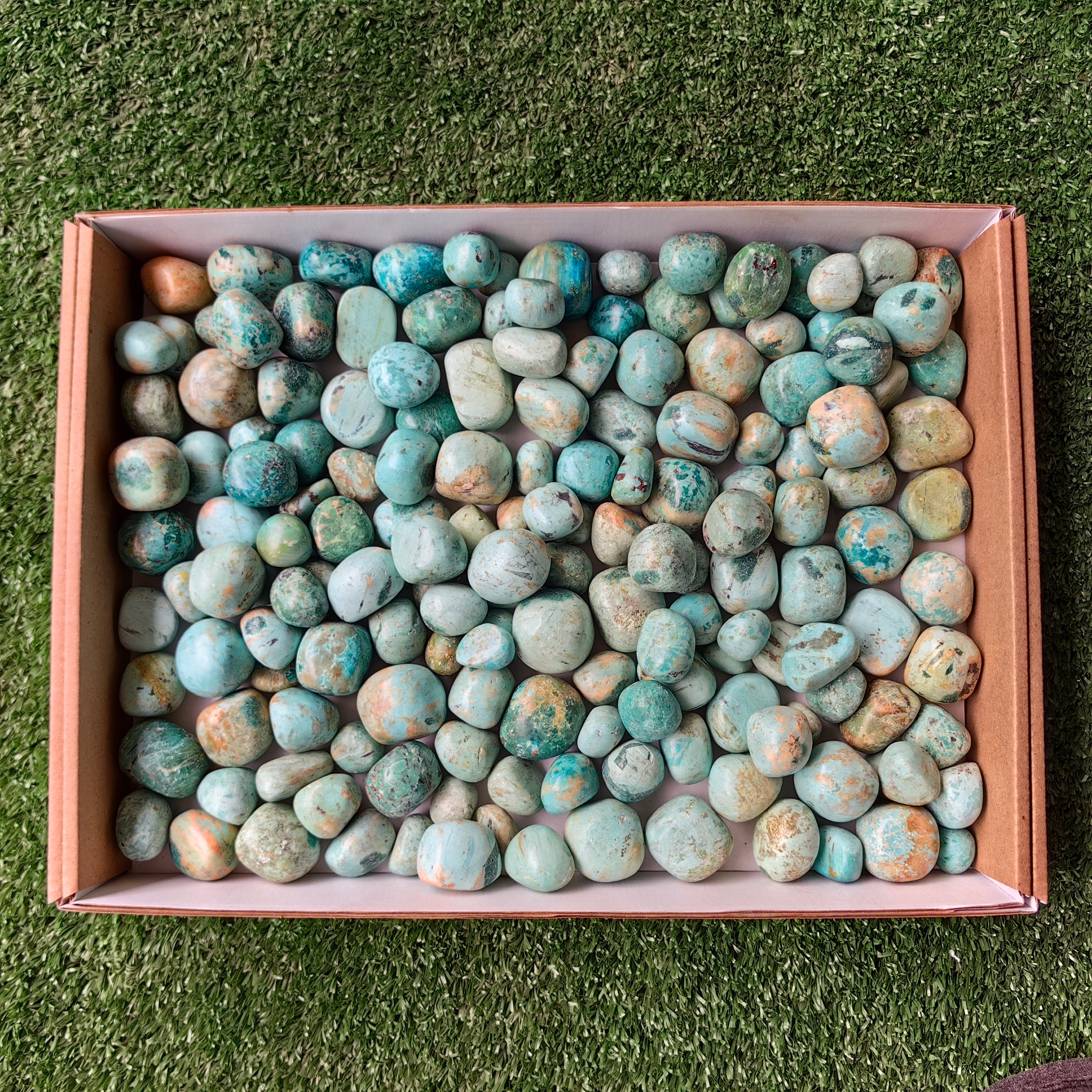 Lot 2 kg Peruvian Turquoise Tumbled