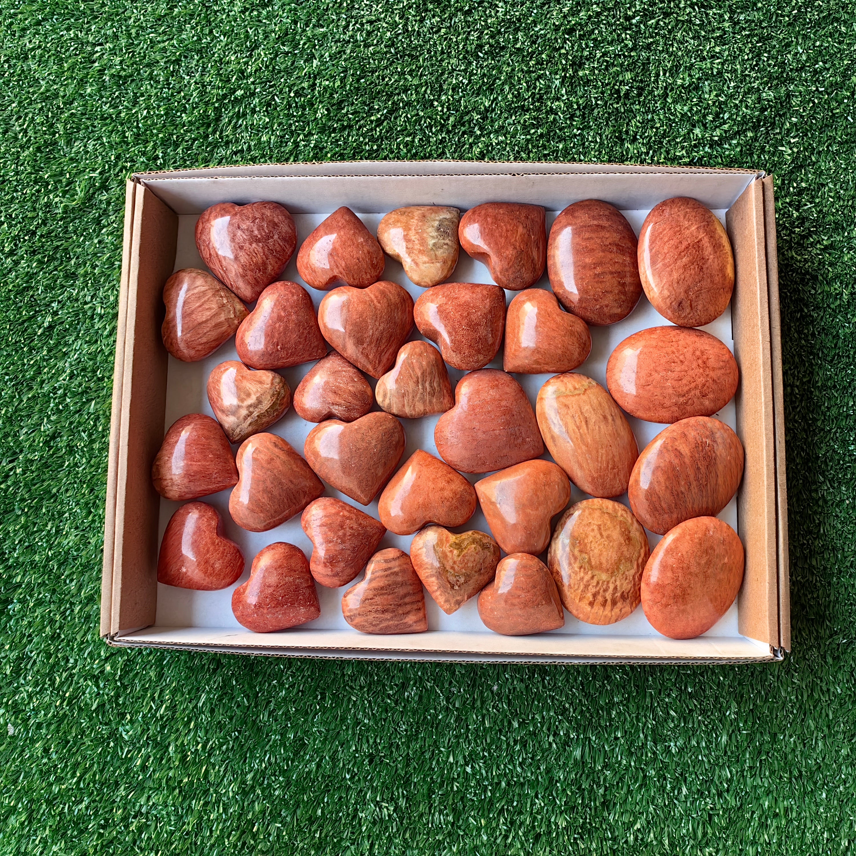 Lot 31 pcs Orange Jaspe heart and palm