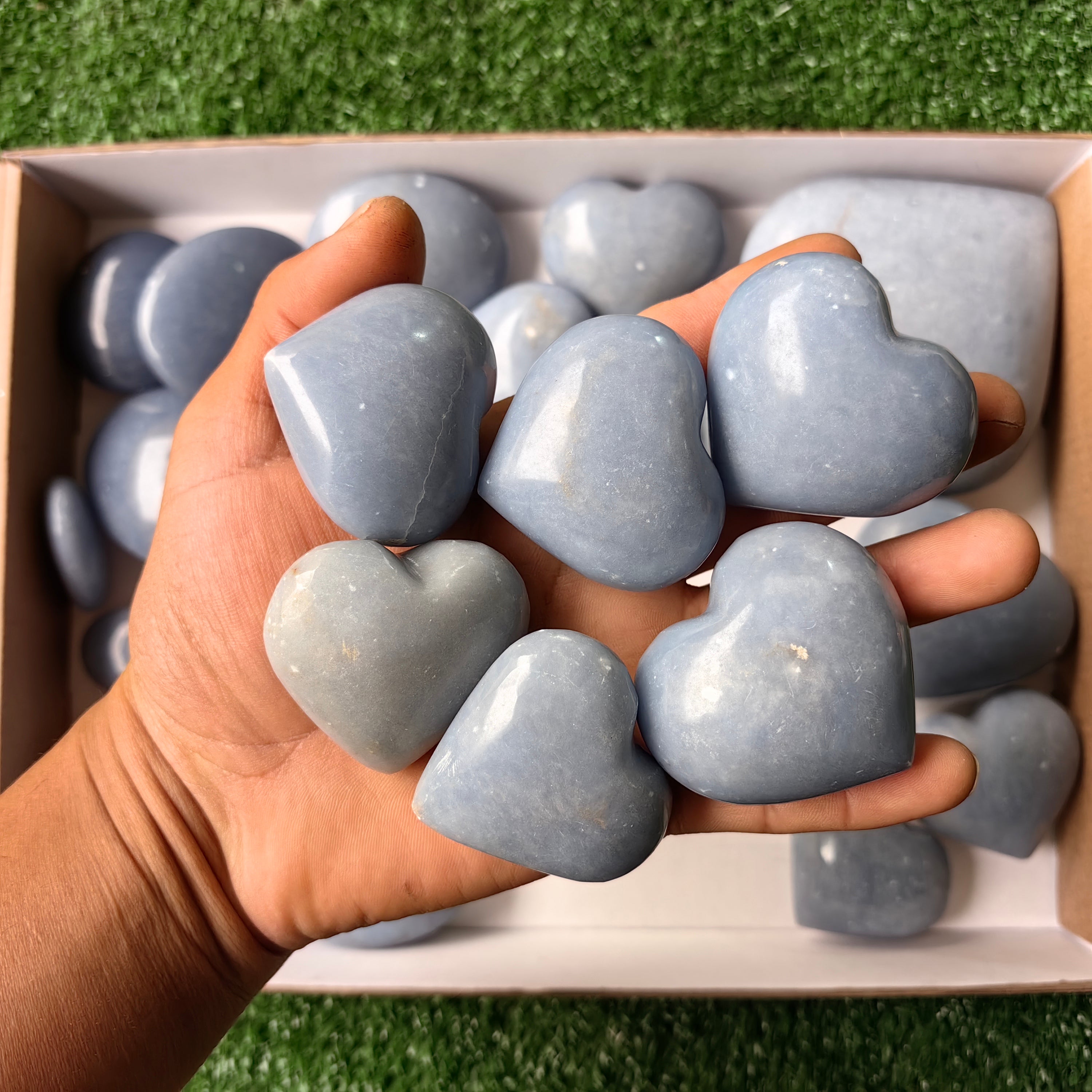 Lot 36 pcs Angelite palm and heart