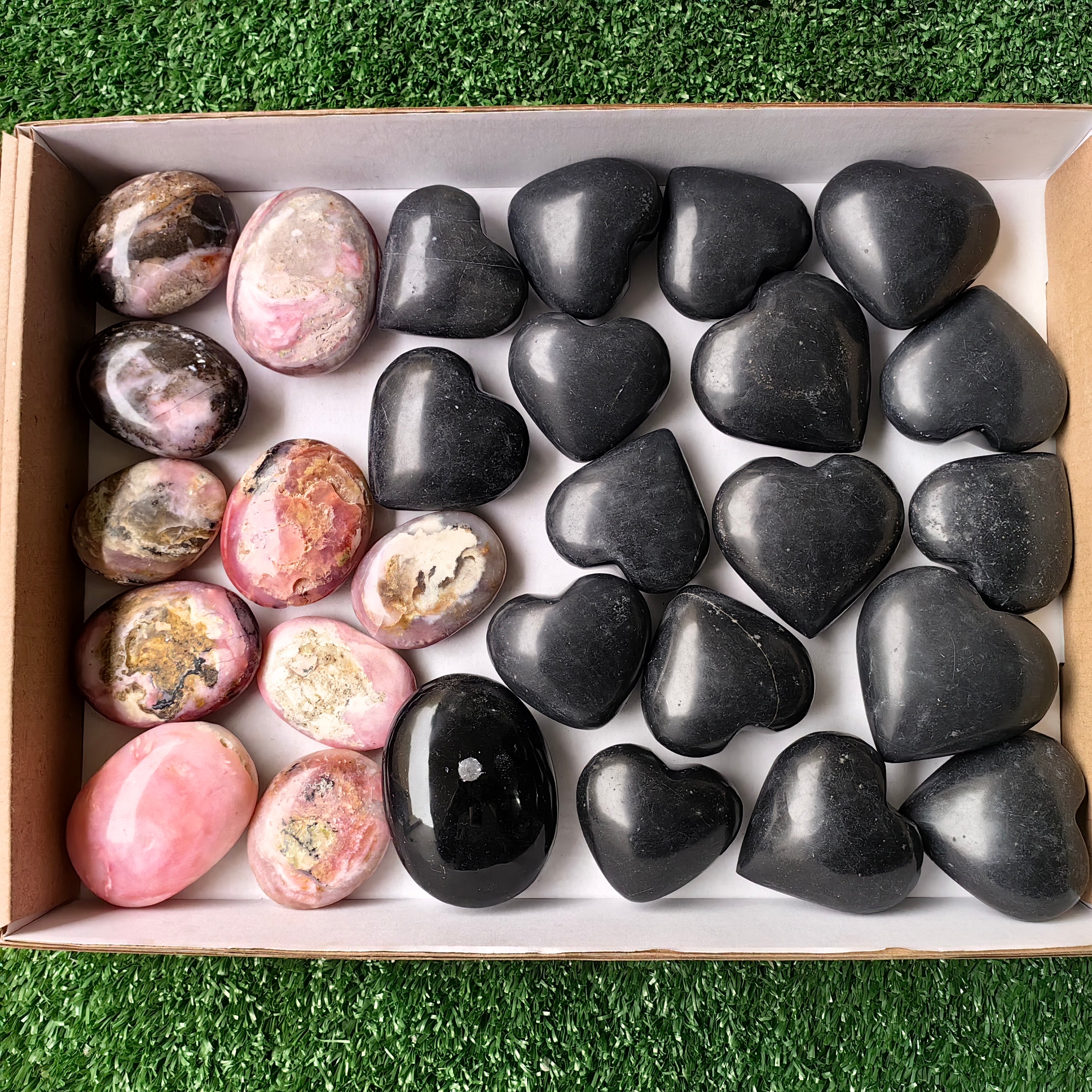 Lot 27 pcs Black Onix Heart and Pink Opal Palm
