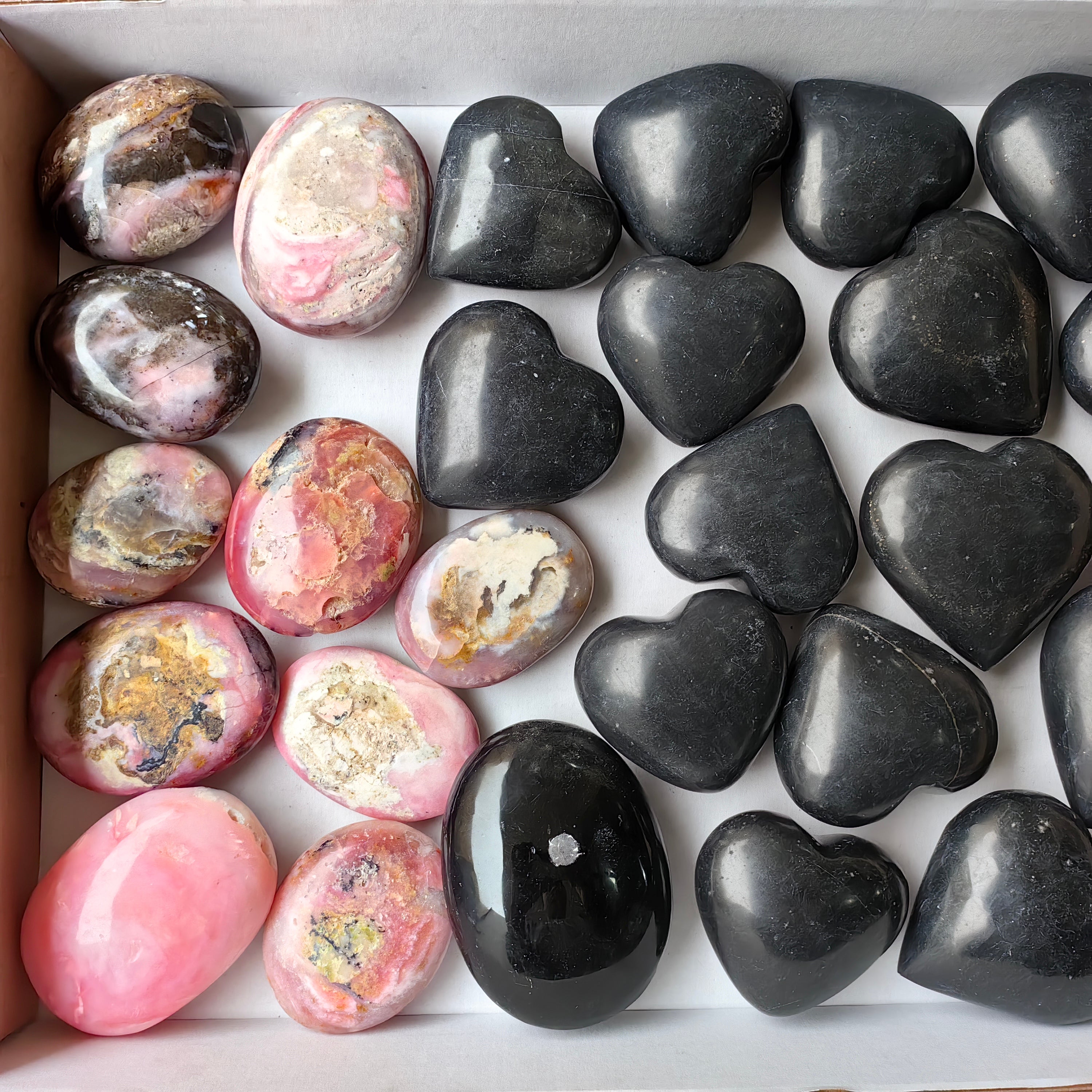 Lot 27 pcs Black Onix Heart and Pink Opal Palm