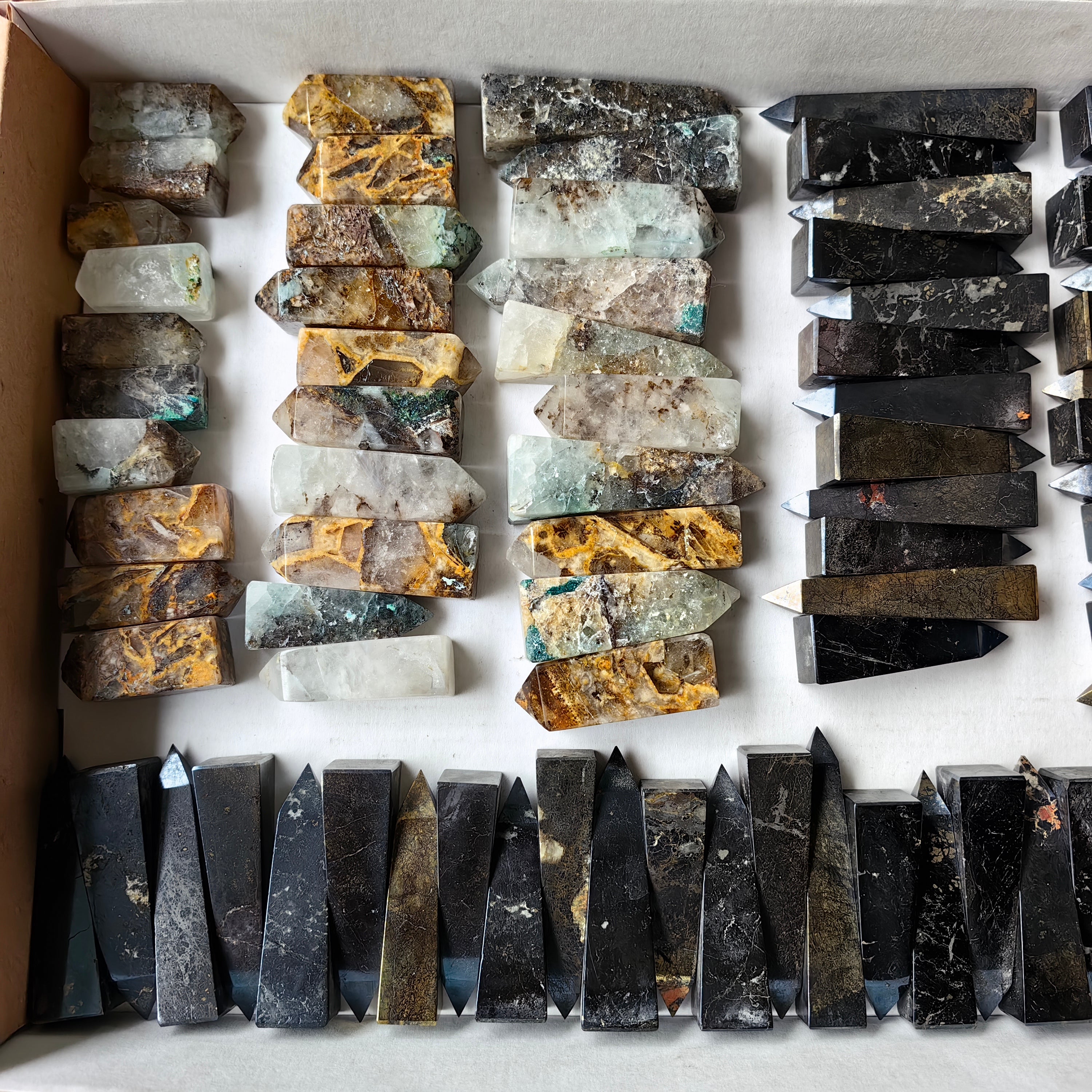 Lot 78 pcs Covellite and Chrysoquartz Tower