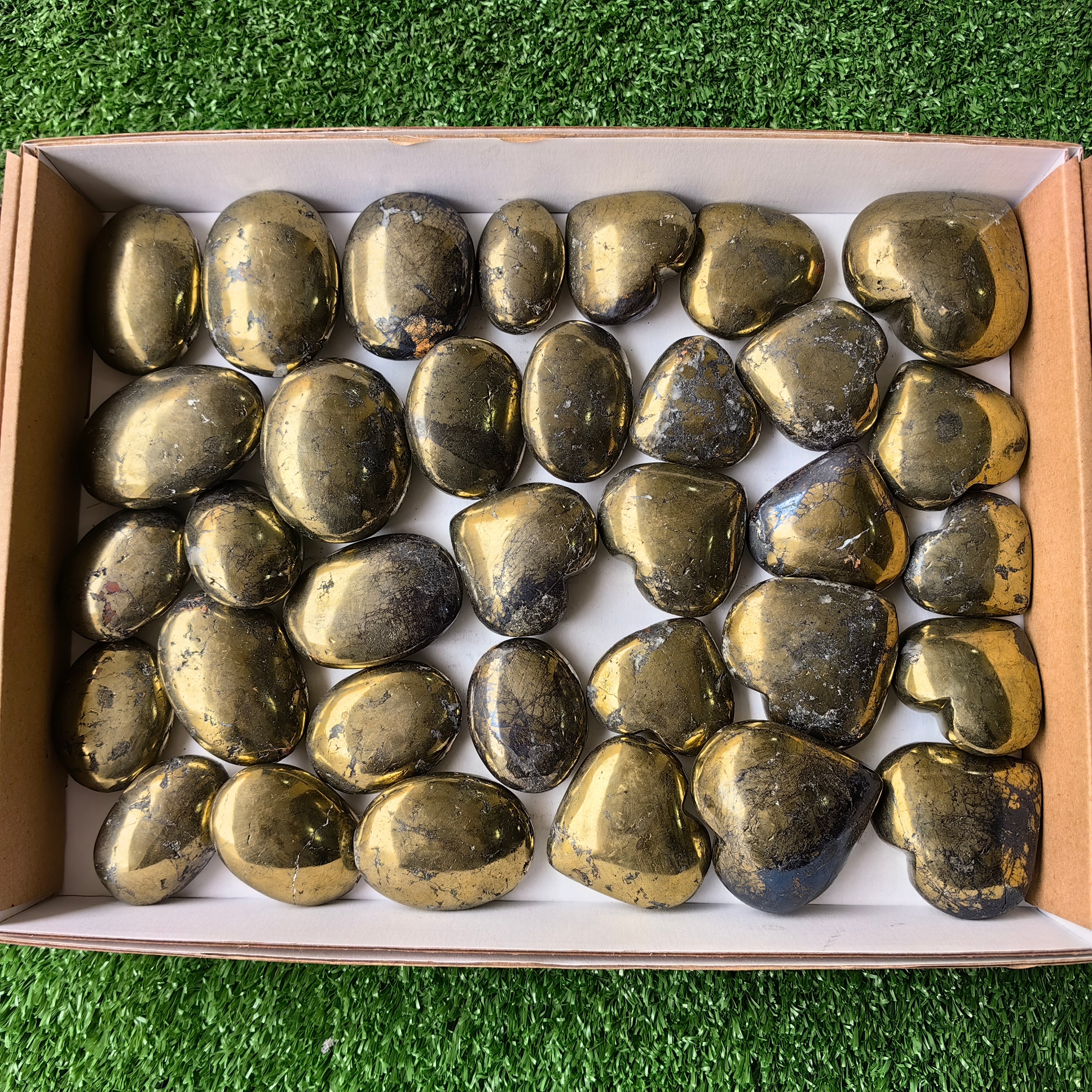 Lot 34 pcs Covellite on Chalcopyrite Palm and Heart