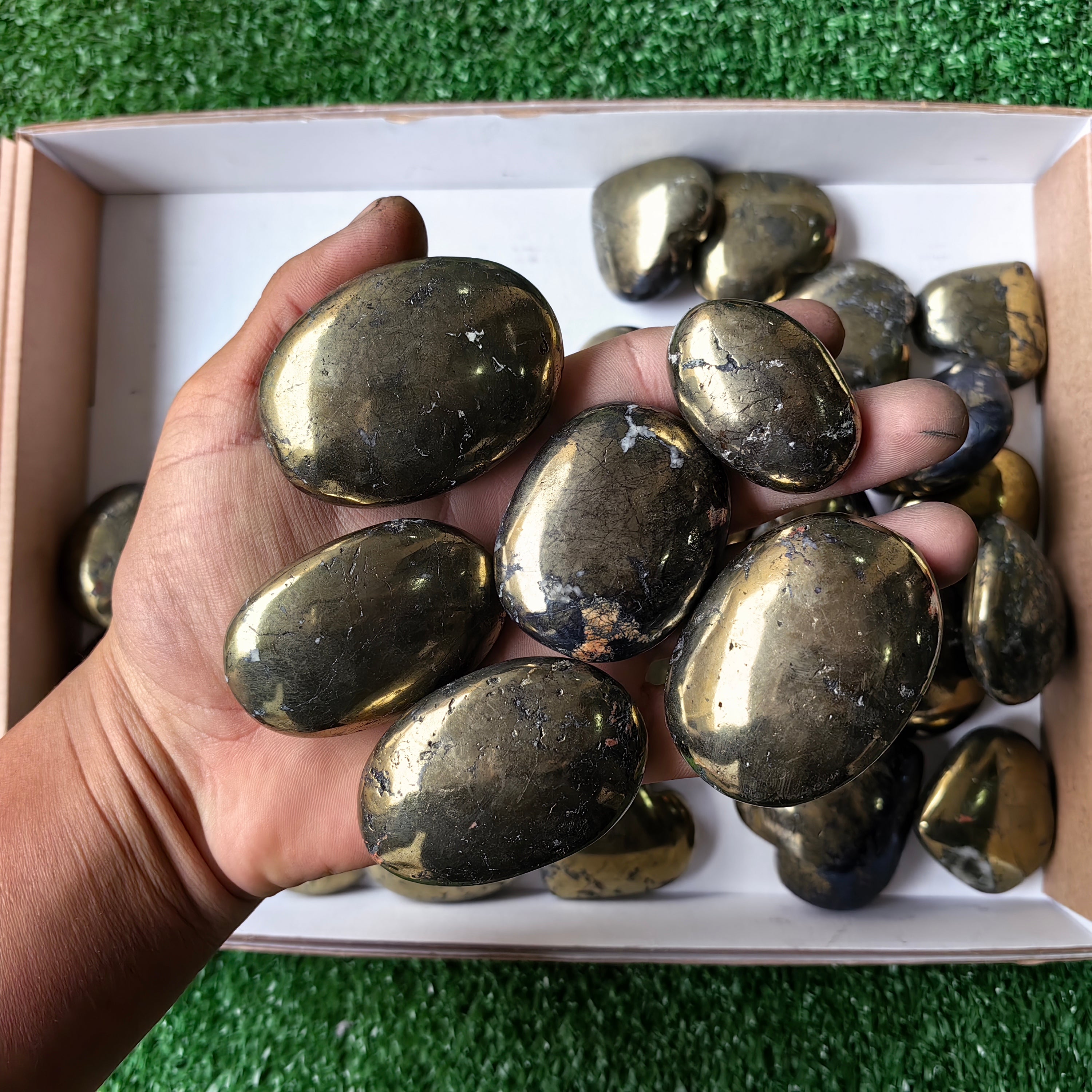 Lot 34 pcs Covellite on Chalcopyrite Palm and Heart