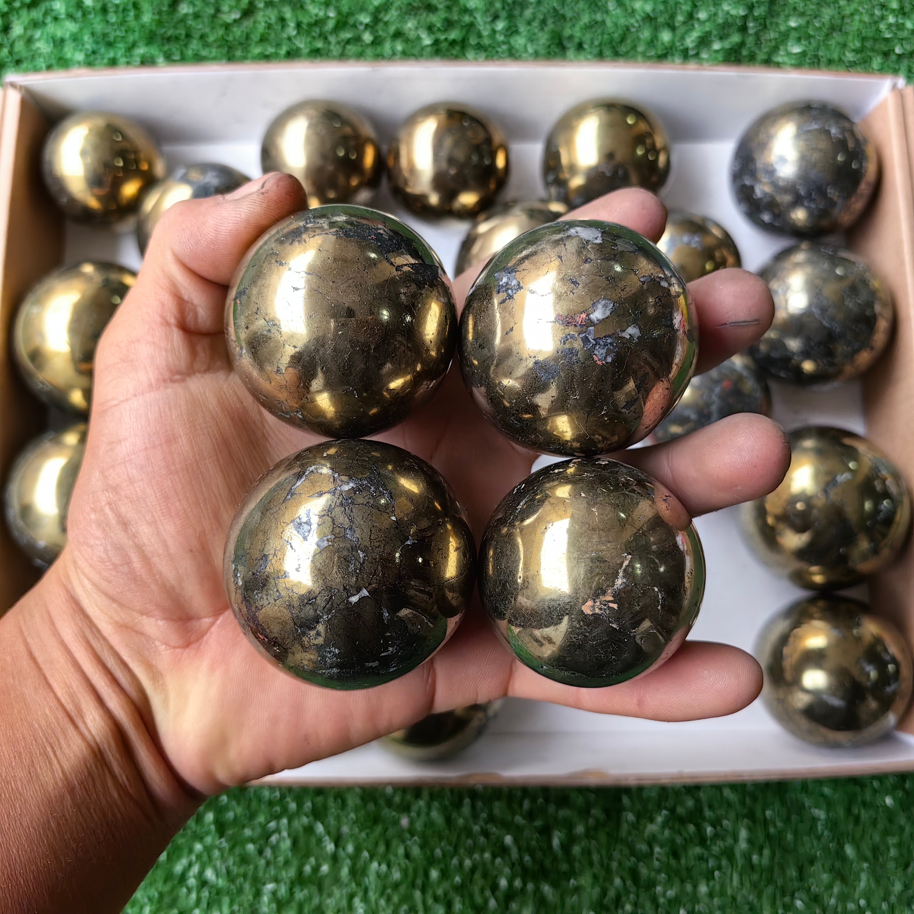 Lot 26 pcs Covellite on Chalcopyrite Sphere