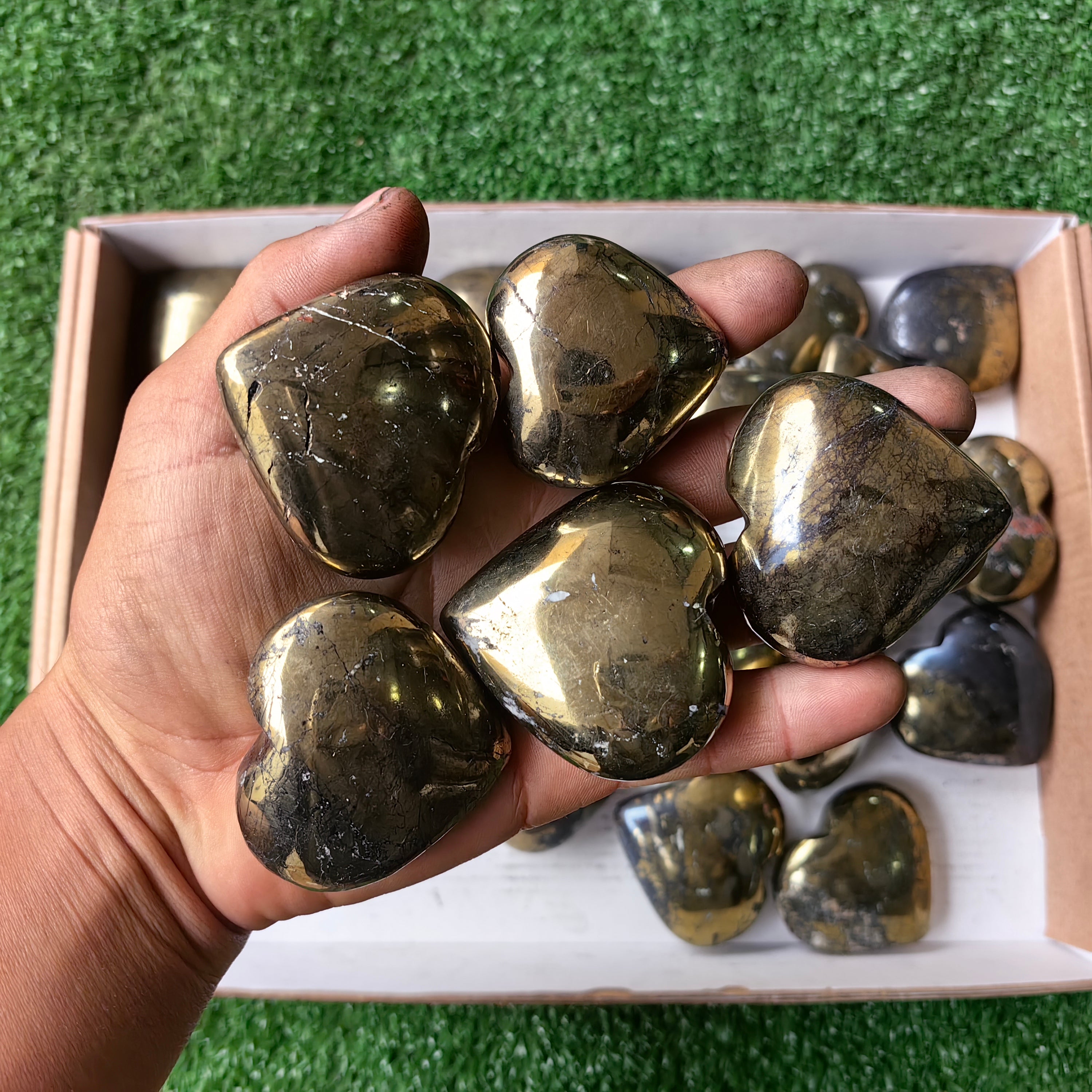 Lot 28 pcs Covellite on Chalcopyrite Heart