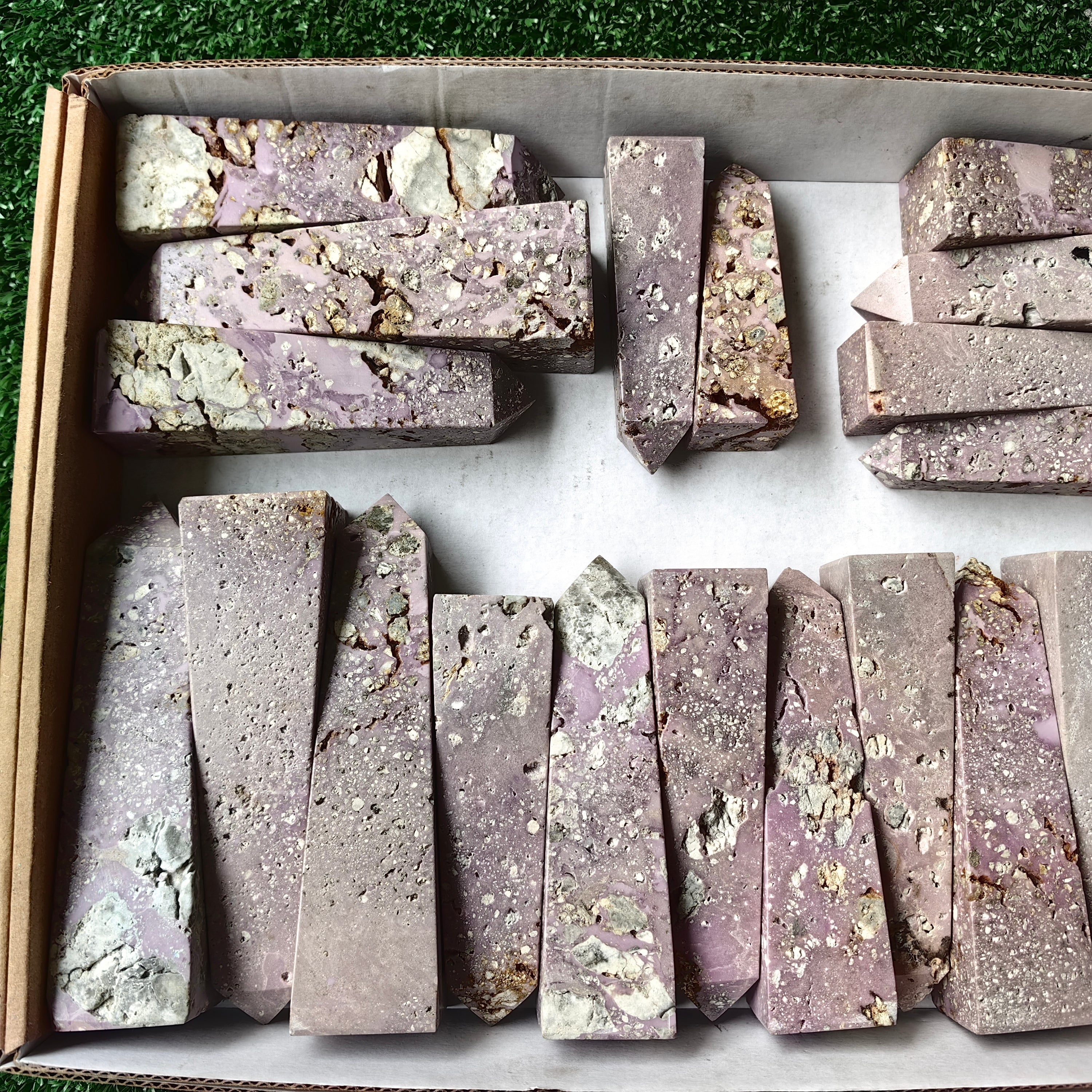 Lot 20 pcs Phosphosiderite Drusy Tower