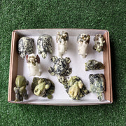 Lot 12 pcs Serpentine Animals