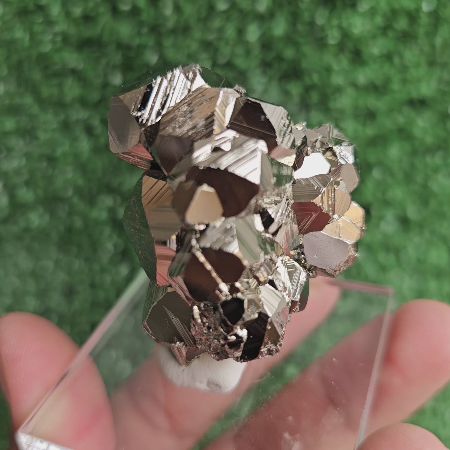 Load video: Pyrite octahedral