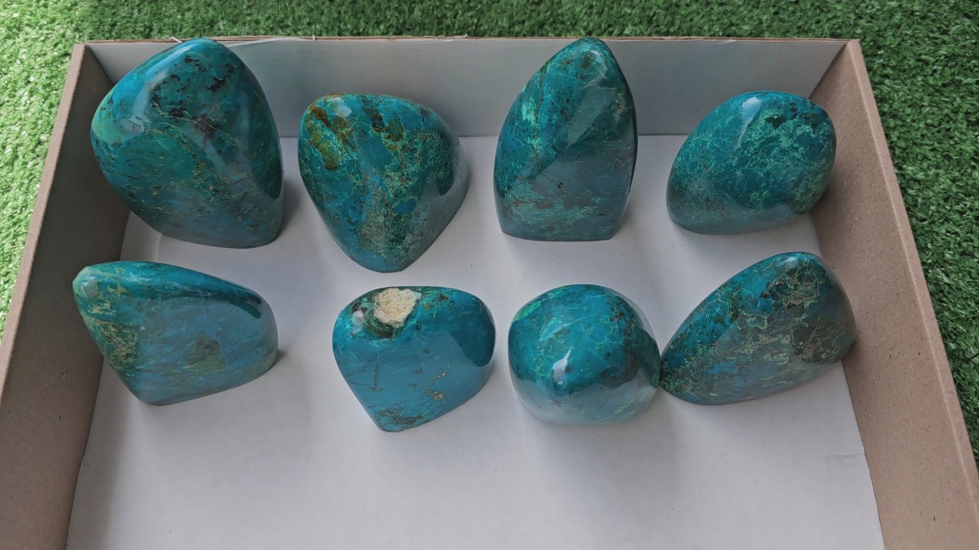 Load video: Lot 5 Free form Chrysocolla