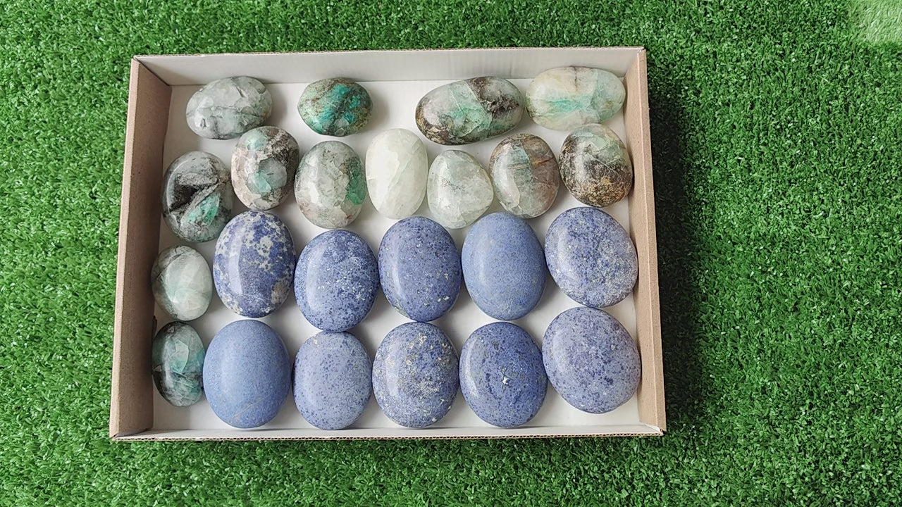 Load video: 23 pc palm dumortorite & chrysocolla quartz