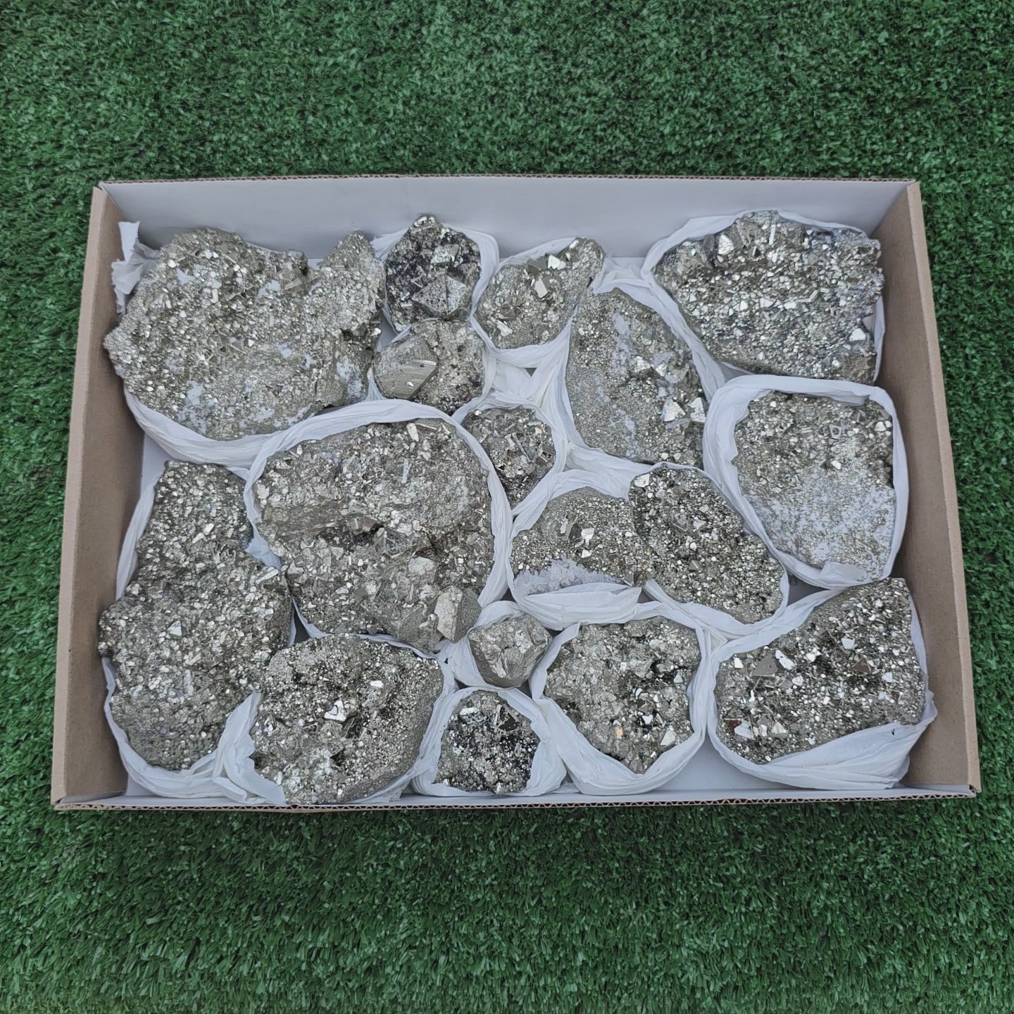 Load video: 17  pc pyrite octahedral