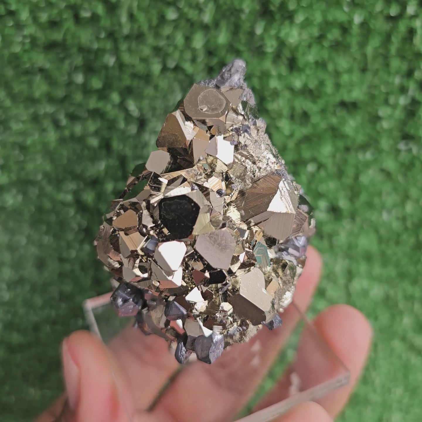 Load video: Pyrite octahedral