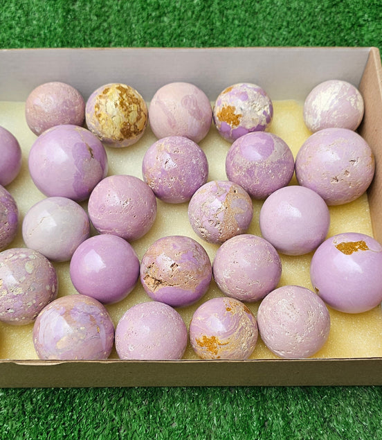 Lot 25 spheres Phosphosiderite*
