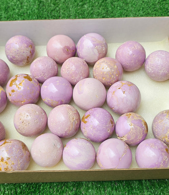Lot 25 spheres Phosphosiderite**