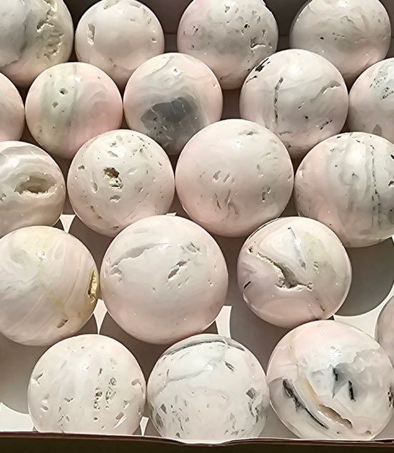 Lot 25 Spheres Mangano calcite drusy*