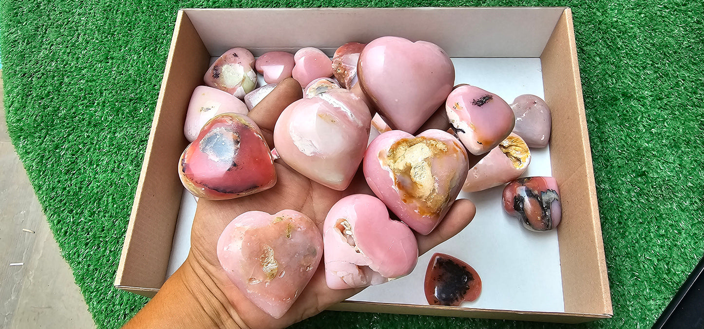 Lot 29 hearts Pink opal**