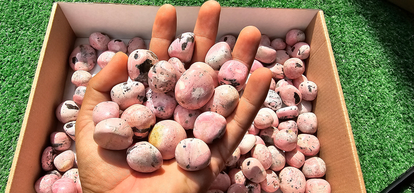 Lot 2.5 kg Tumbled Rhodonite