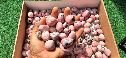 Lot 2.5 kg Tumbled Rhodonite