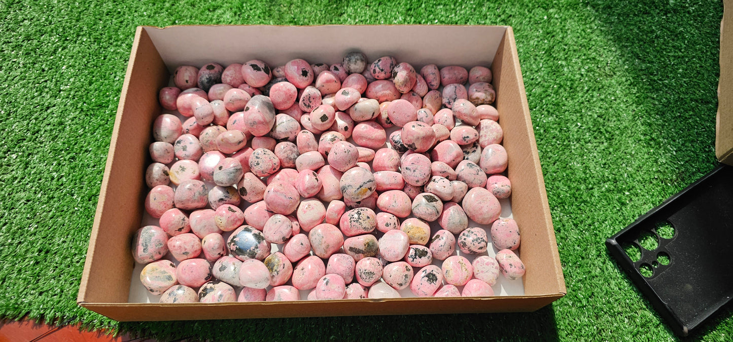 Lot 2.5 kg Tumbled Rhodonite